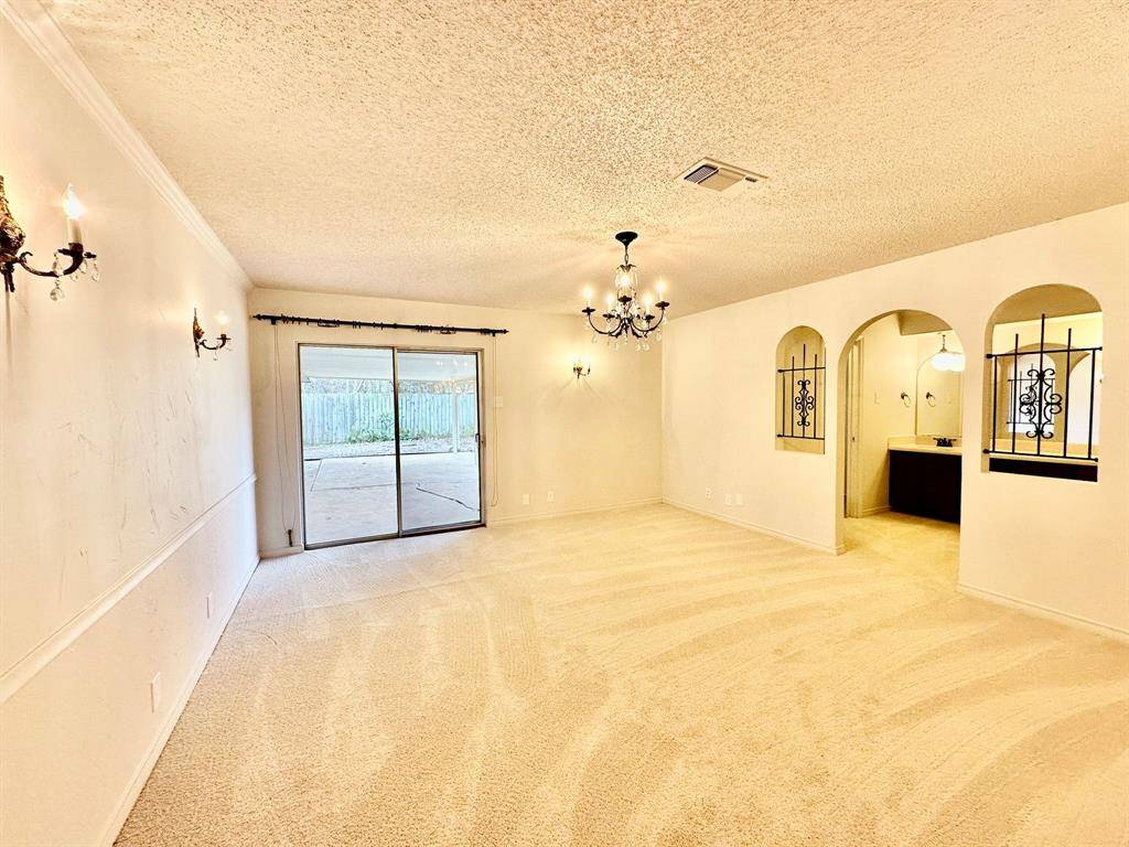 Sherman, TX 75092,1813 Catalina Circle