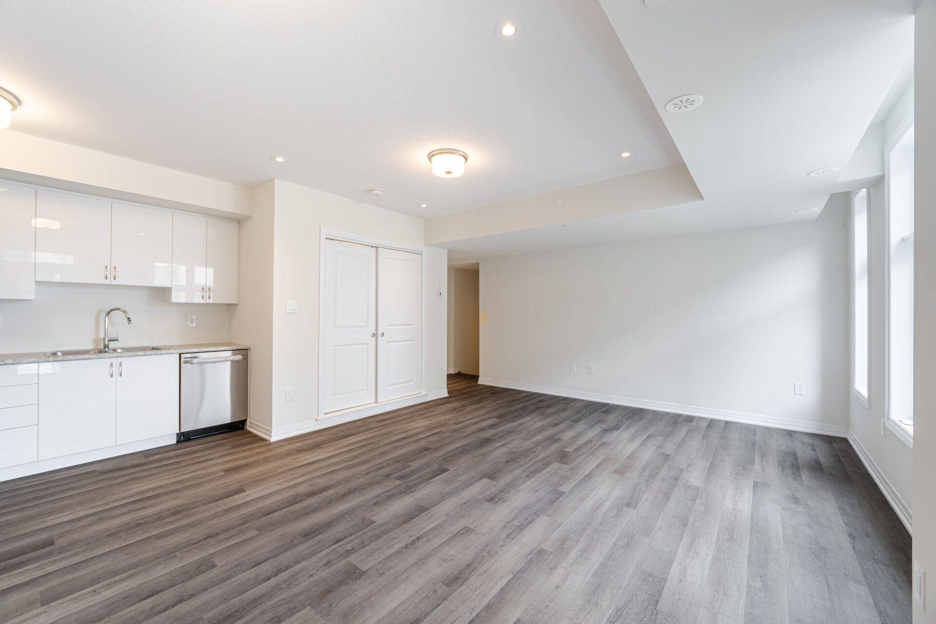 Brampton, ON L6R 0A7,15 Fieldridge CRES #unit 1