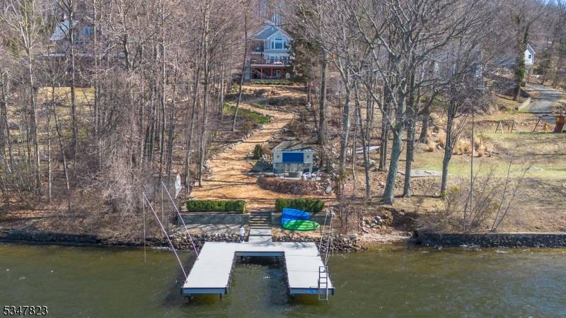 Mount Arlington Boro, NJ 07856,491 Windemere Ave