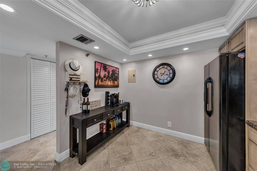 Pompano Beach, FL 33062,2900 NE 14th Street Cswy  #202