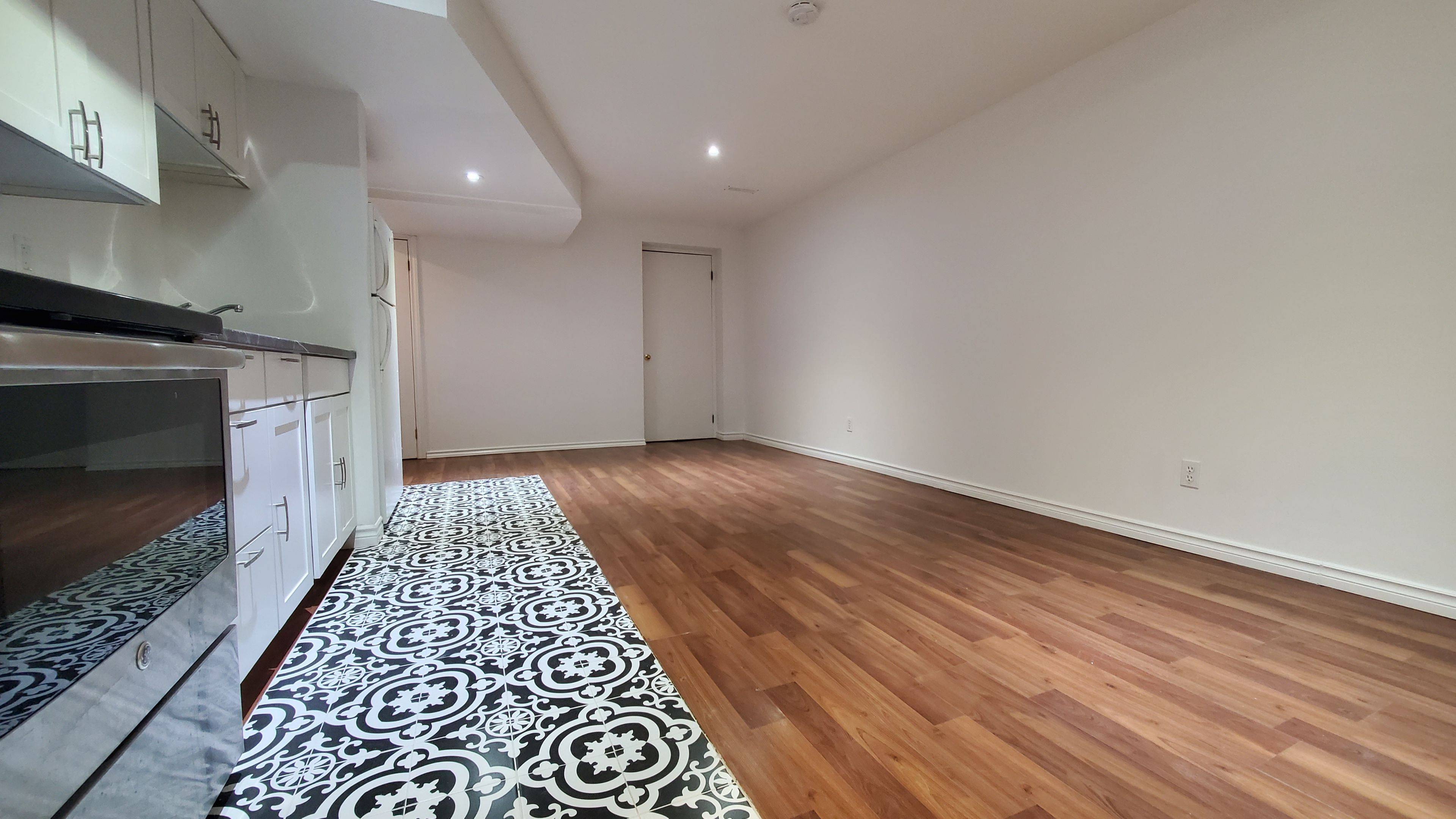 Markham, ON L3S 3B4,44 Storey PL