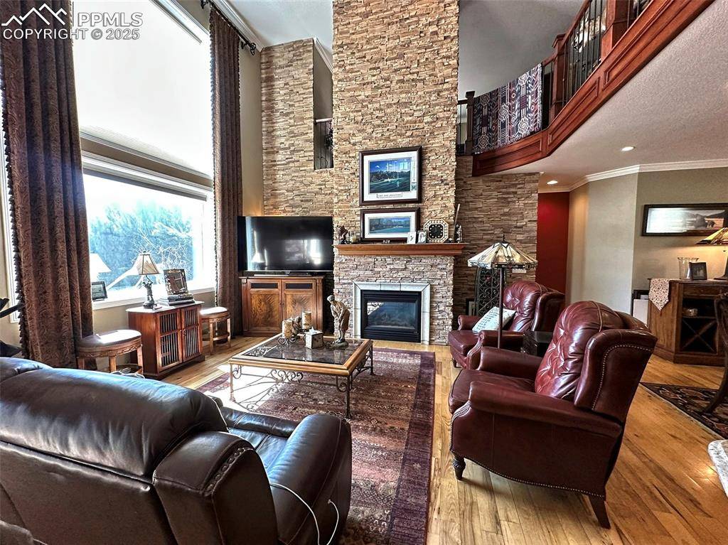 Colorado Springs, CO 80907,3271 Templeton Gap RD