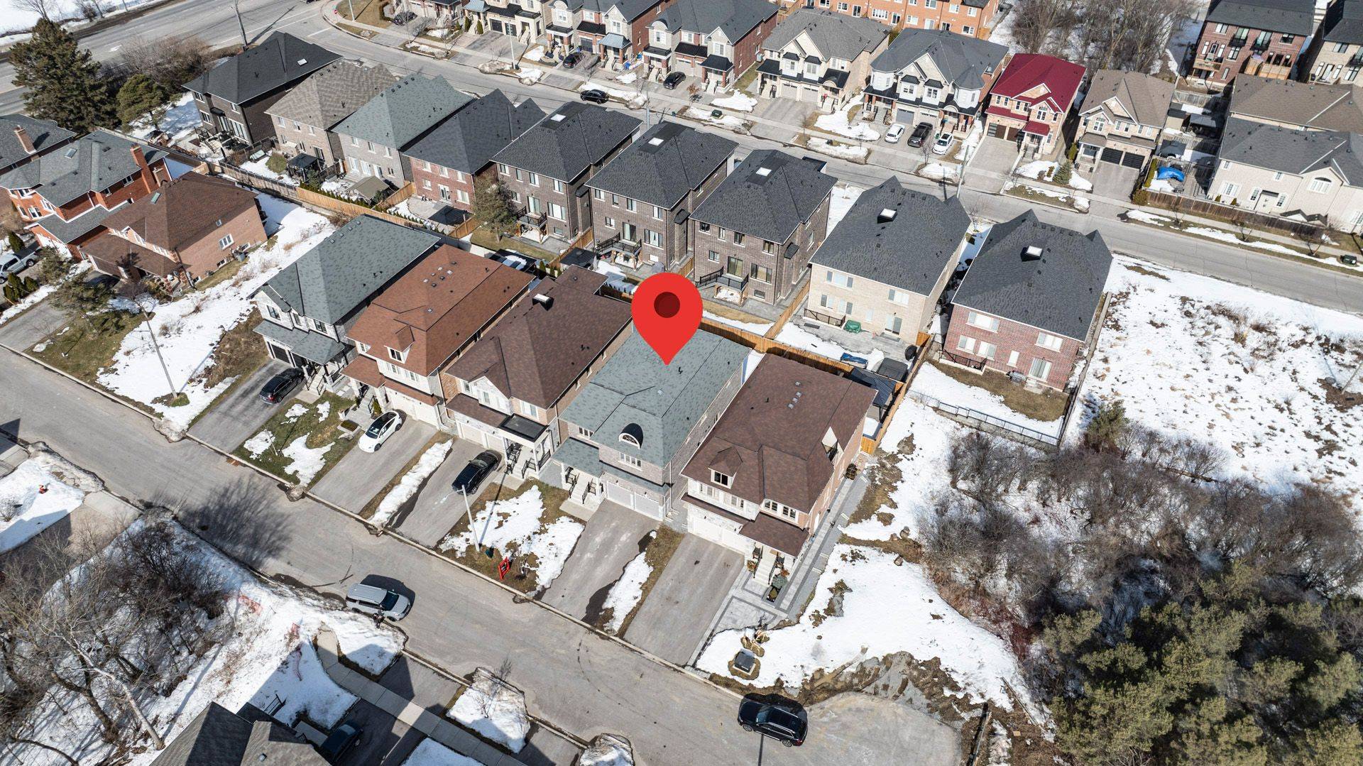 Richmond Hill, ON L4E 2Z5,36 Laurier AVE