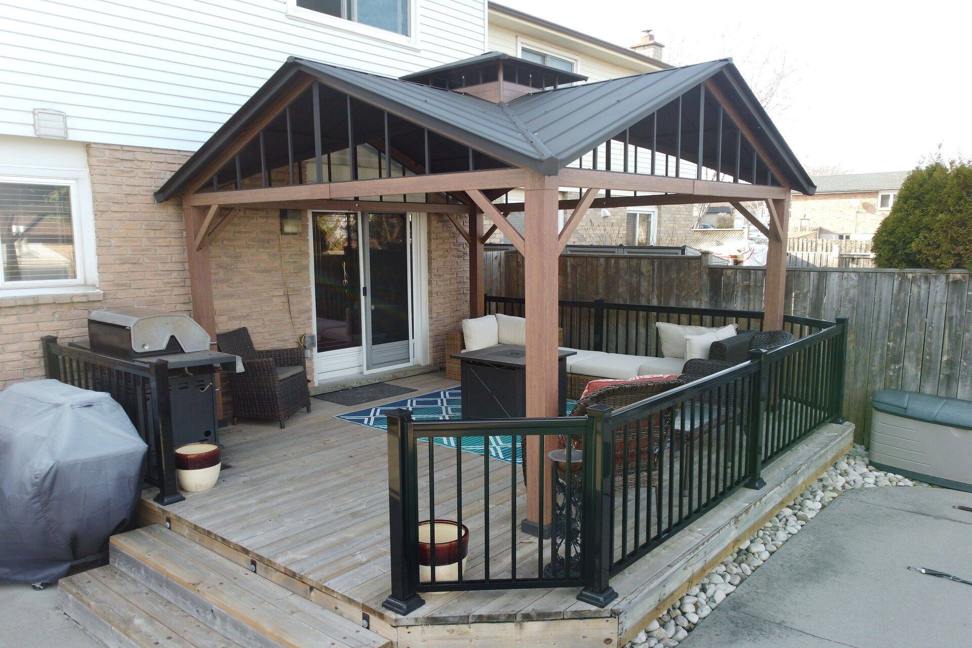 Burlington, ON L7P 4H3,2312 Malcolm CRES