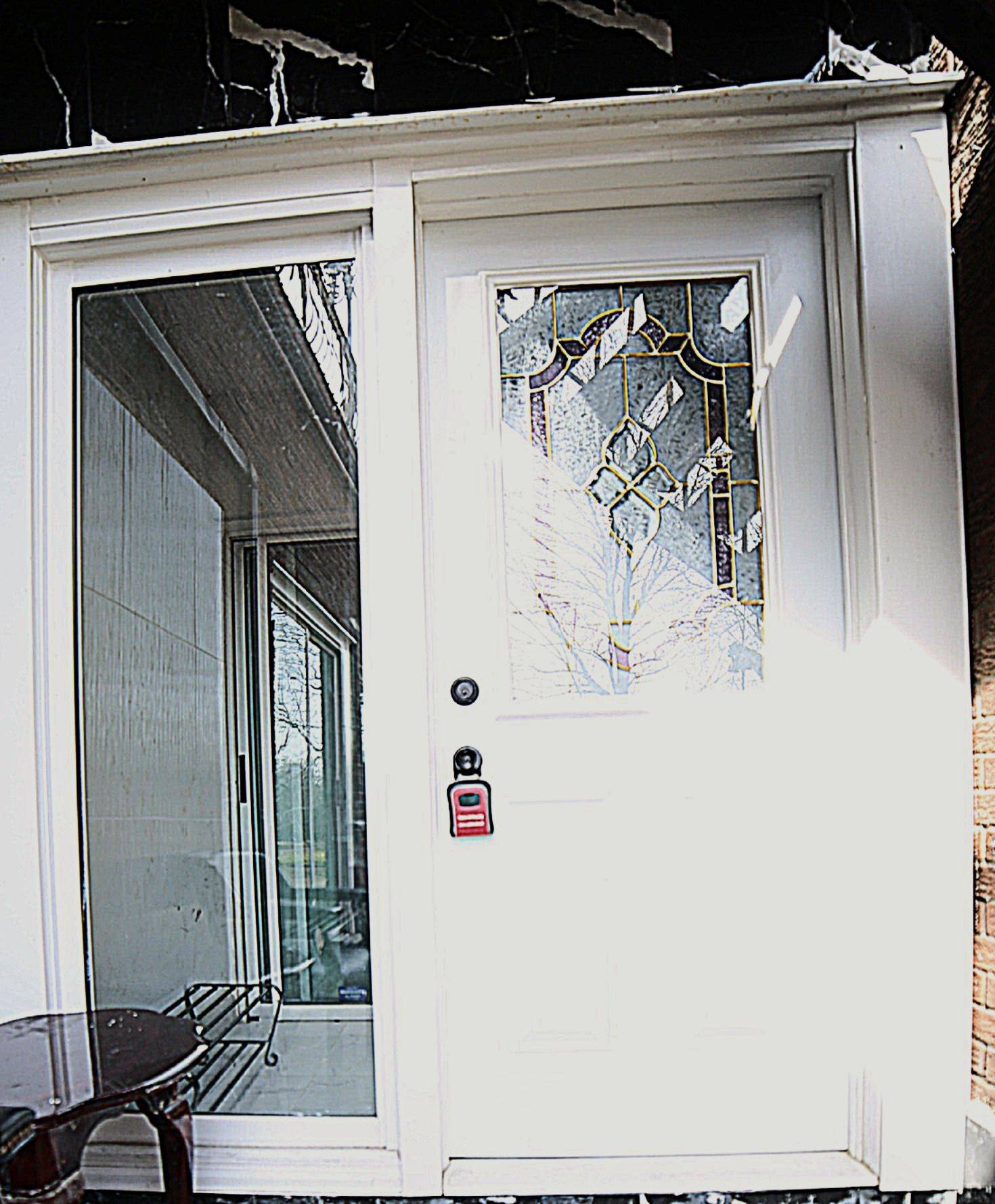 Toronto W10, ON M9V 2Y2,46 Grovetree RD #Walkout Basement