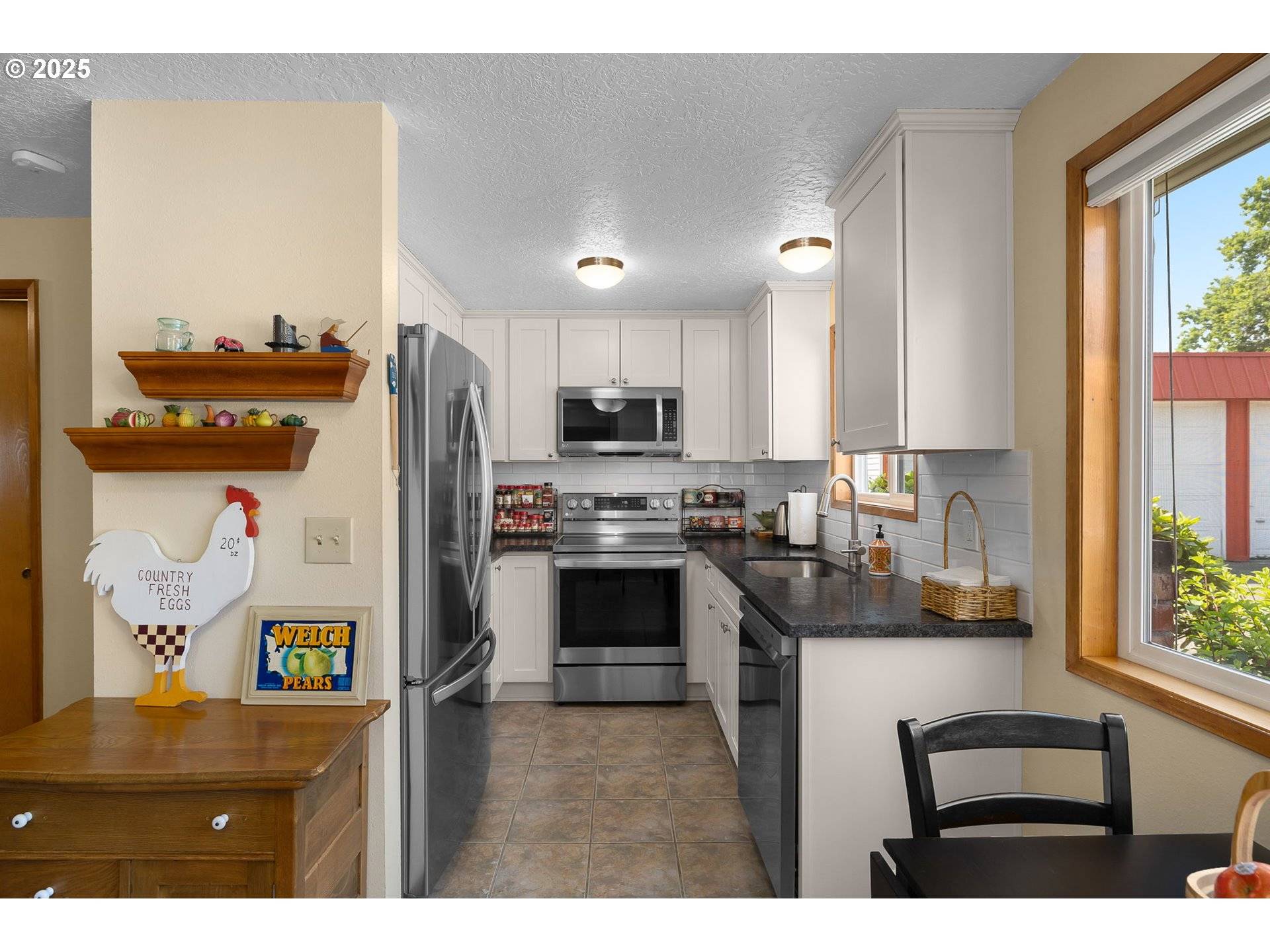 Portland, OR 97233,14989 SE GRANT CT