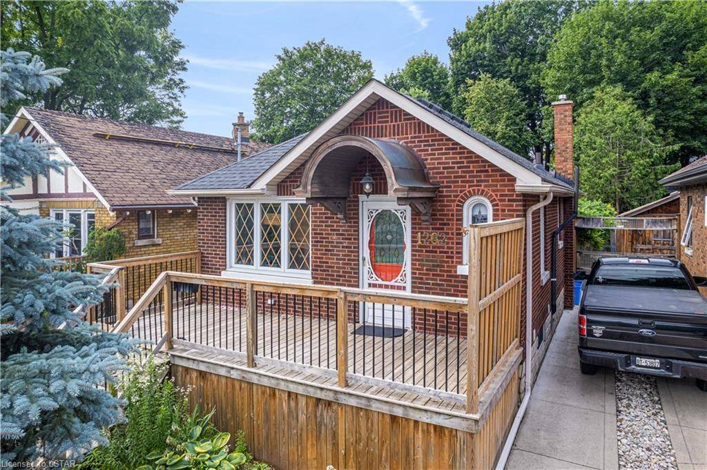 London East, ON N5W 2V4,1282 YORK ST