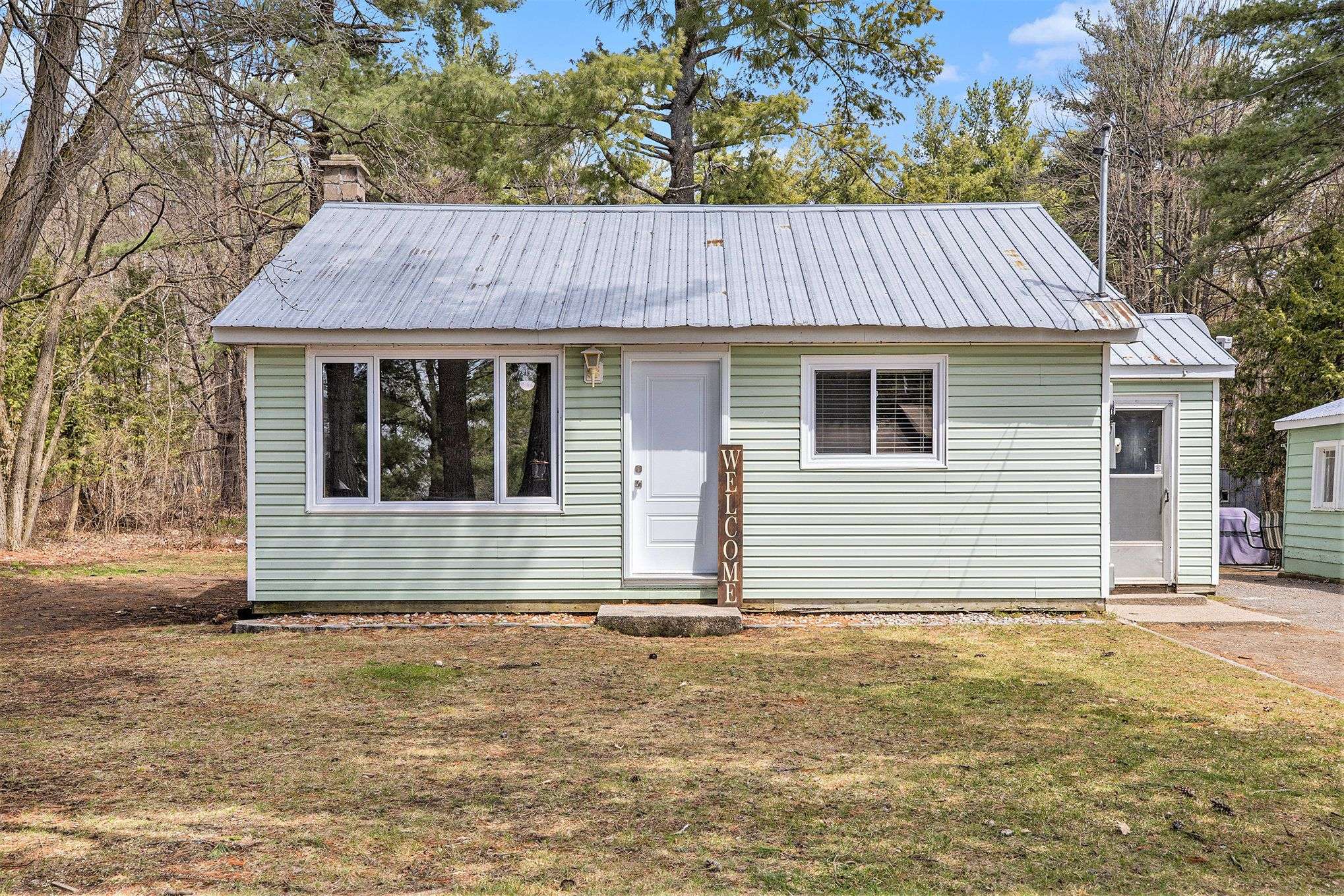 Mcnab/braeside, ON K0A 3L0,542 McLachlan RD N