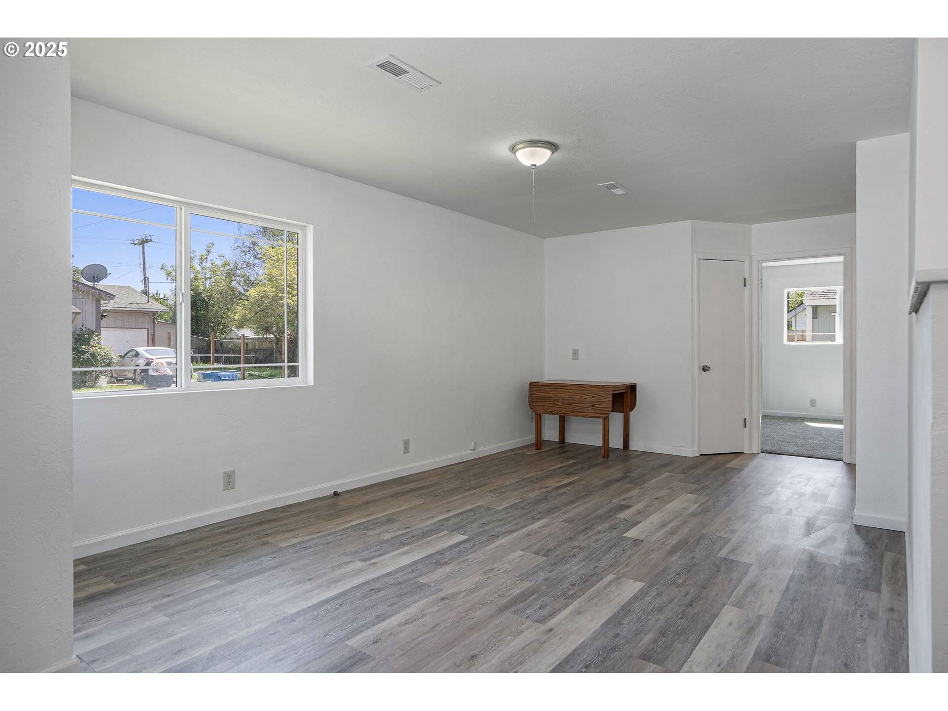 Salem, OR 97301,1165 GARNET ST NE