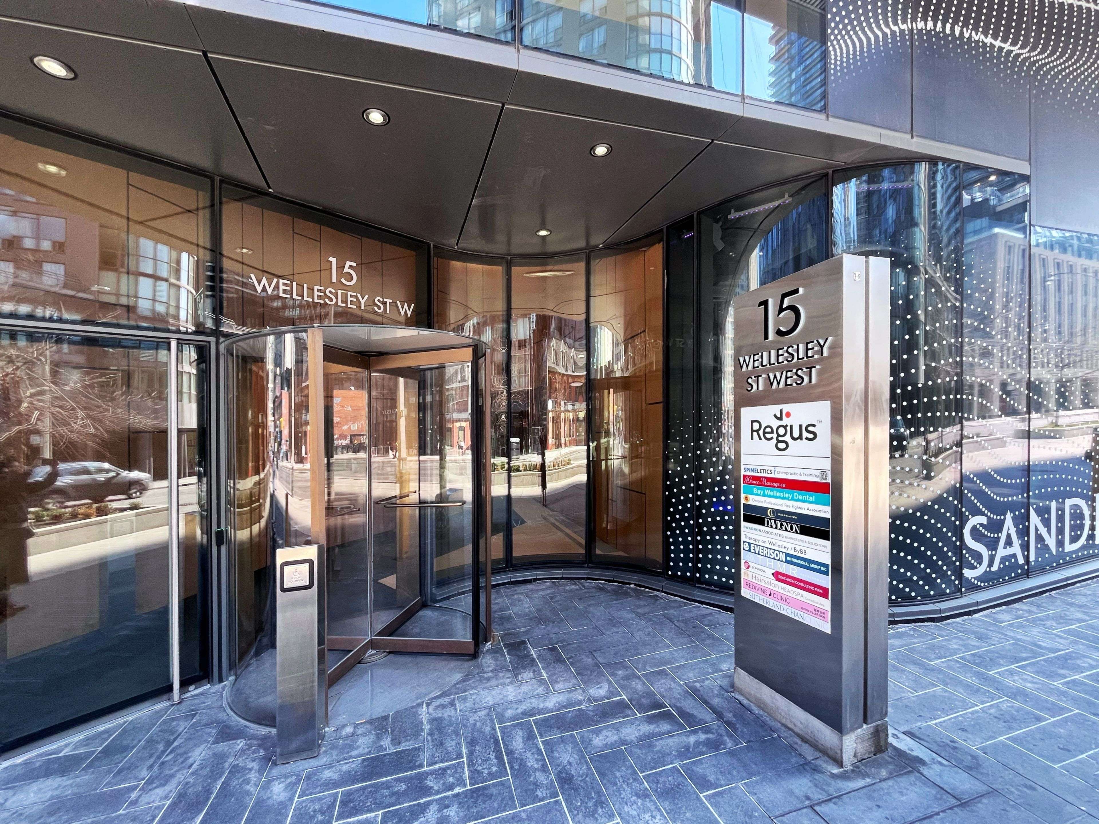 Toronto C01, ON M4Y 0G7,15 Wellesley ST W #218