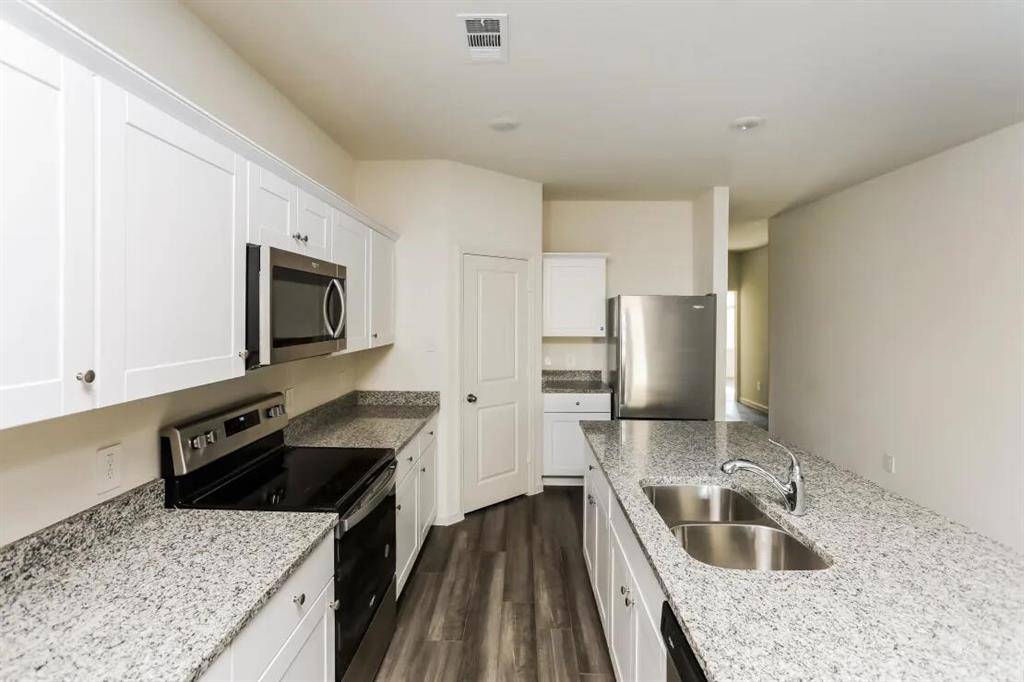 Fort Worth, TX 76052,1616 Ancer Way