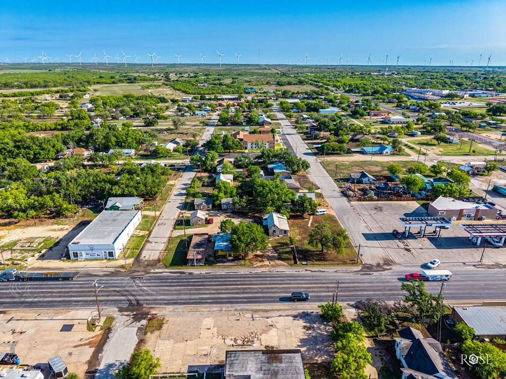 Eden, TX 76837,604 W Broadway St