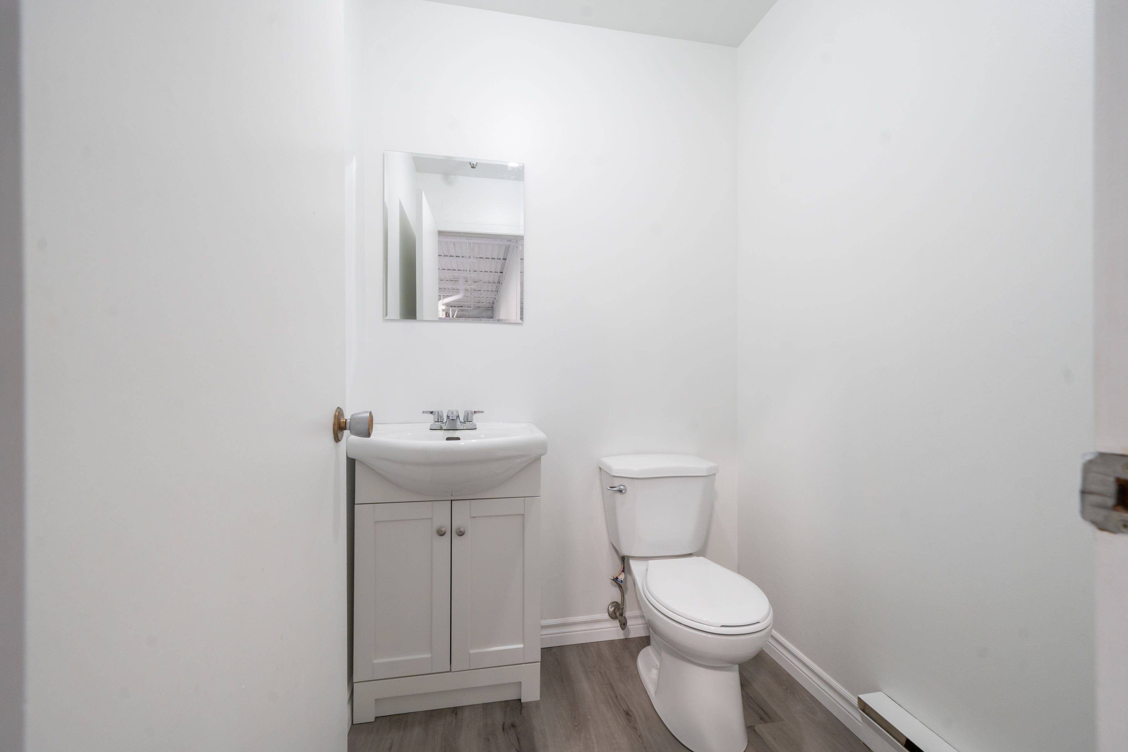 Toronto W10, ON M9V 3Y6,67 Westmore DR #4