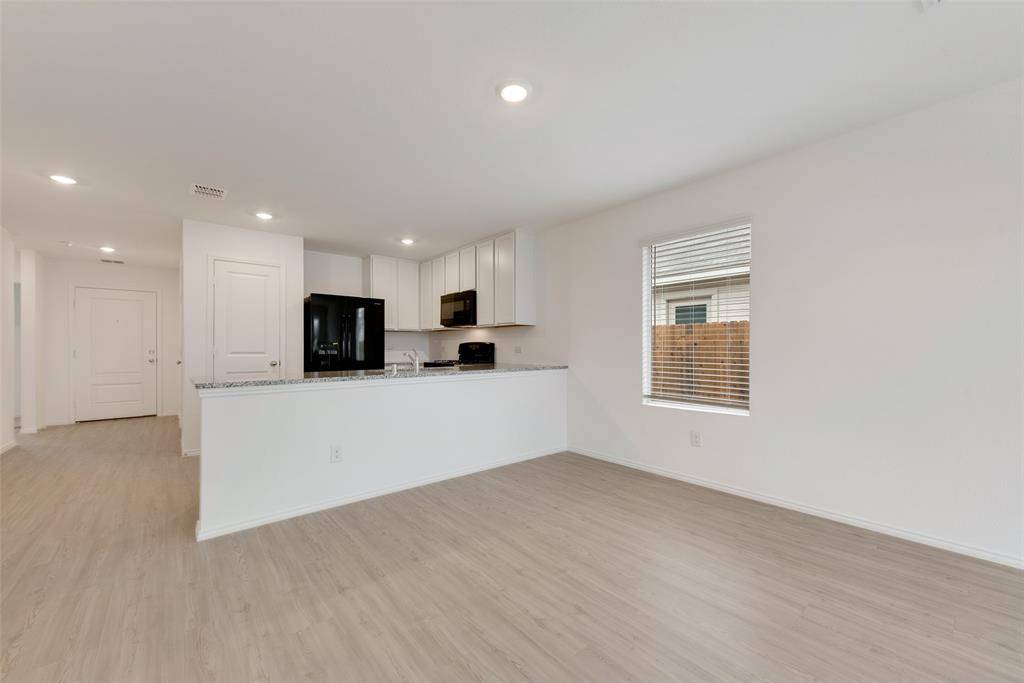 Crandall, TX 75114,4560 Riverbank Road