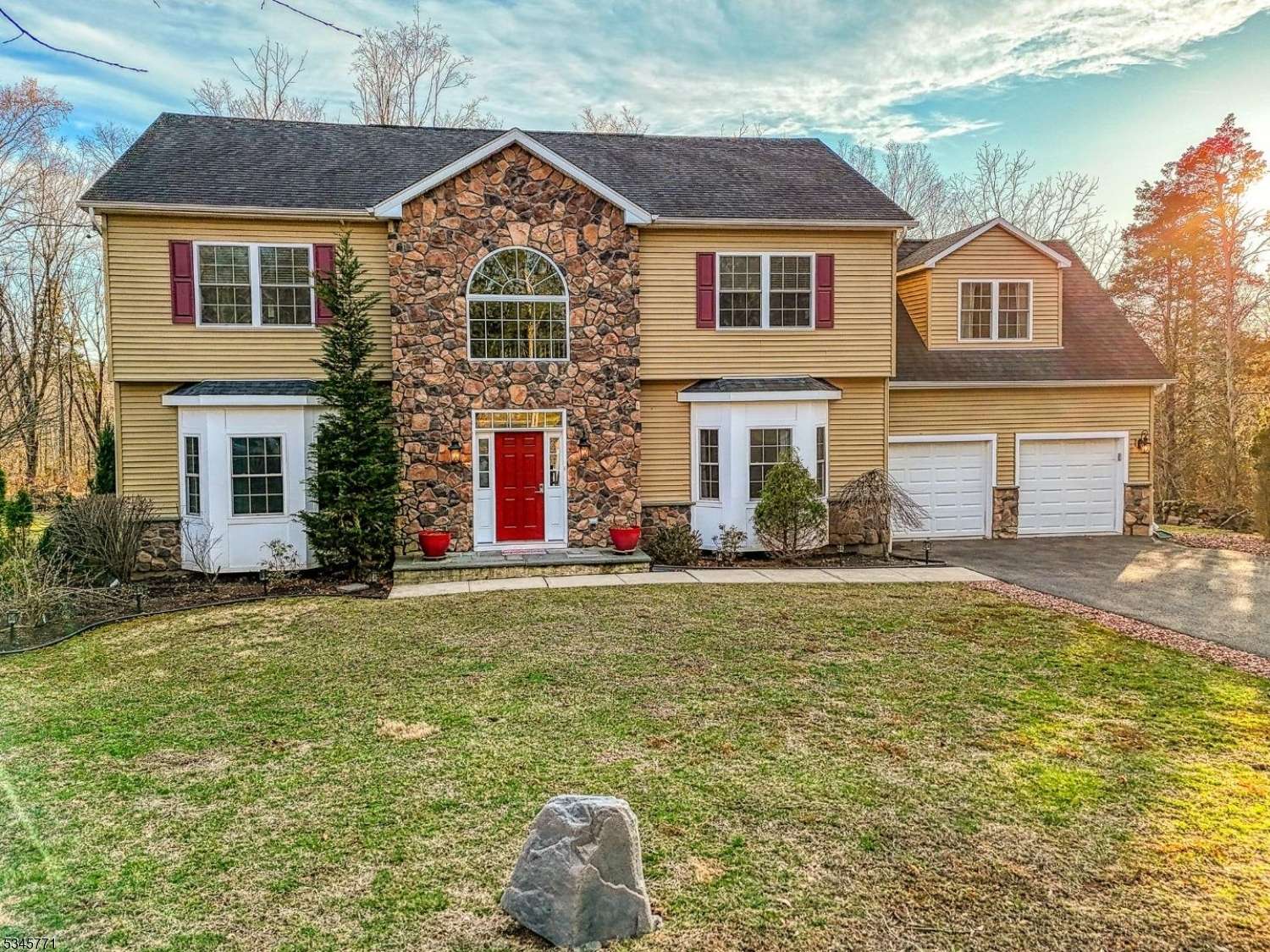 Franklin Twp., NJ 08540,64 Mosher Rd