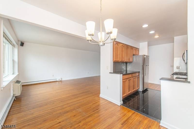 Clifton City, NJ 07013,605 Grove St #D16
