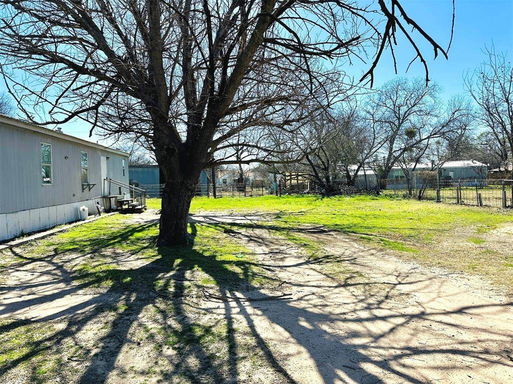 Cross Plains, TX 76443,540 2nd Street