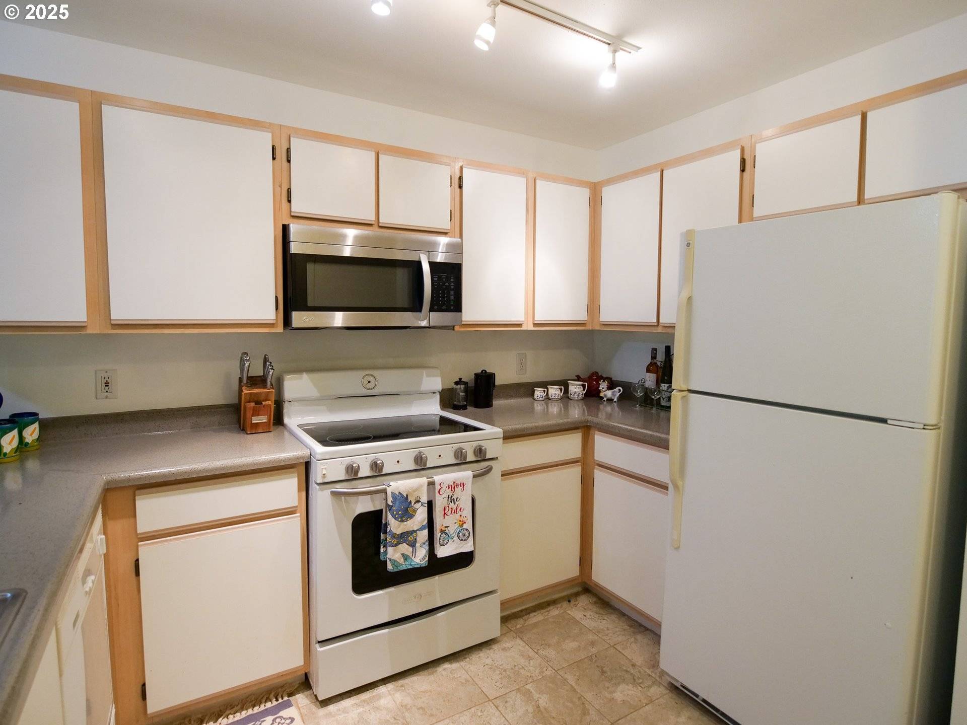 Portland, OR 97219,5130 SW MULTNOMAH BLVD #B