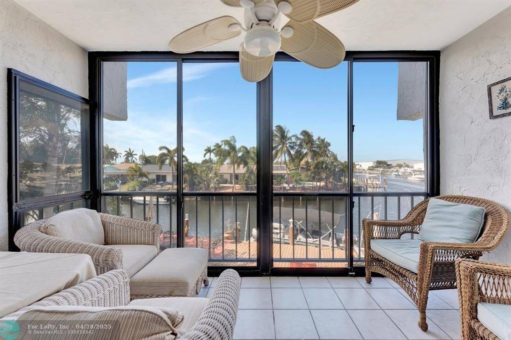 Pompano Beach, FL 33062,777 S Federal Hwy  #O-201