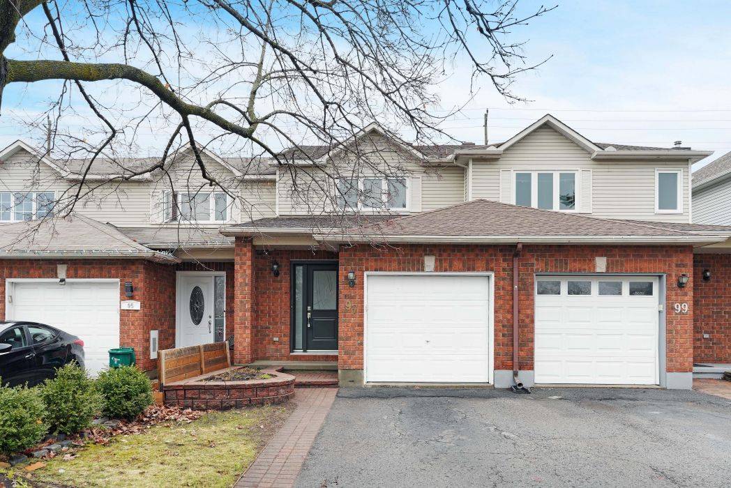 Hunt Club - South Keys And Area, ON K1G 6A6,97 Forestglade CRES