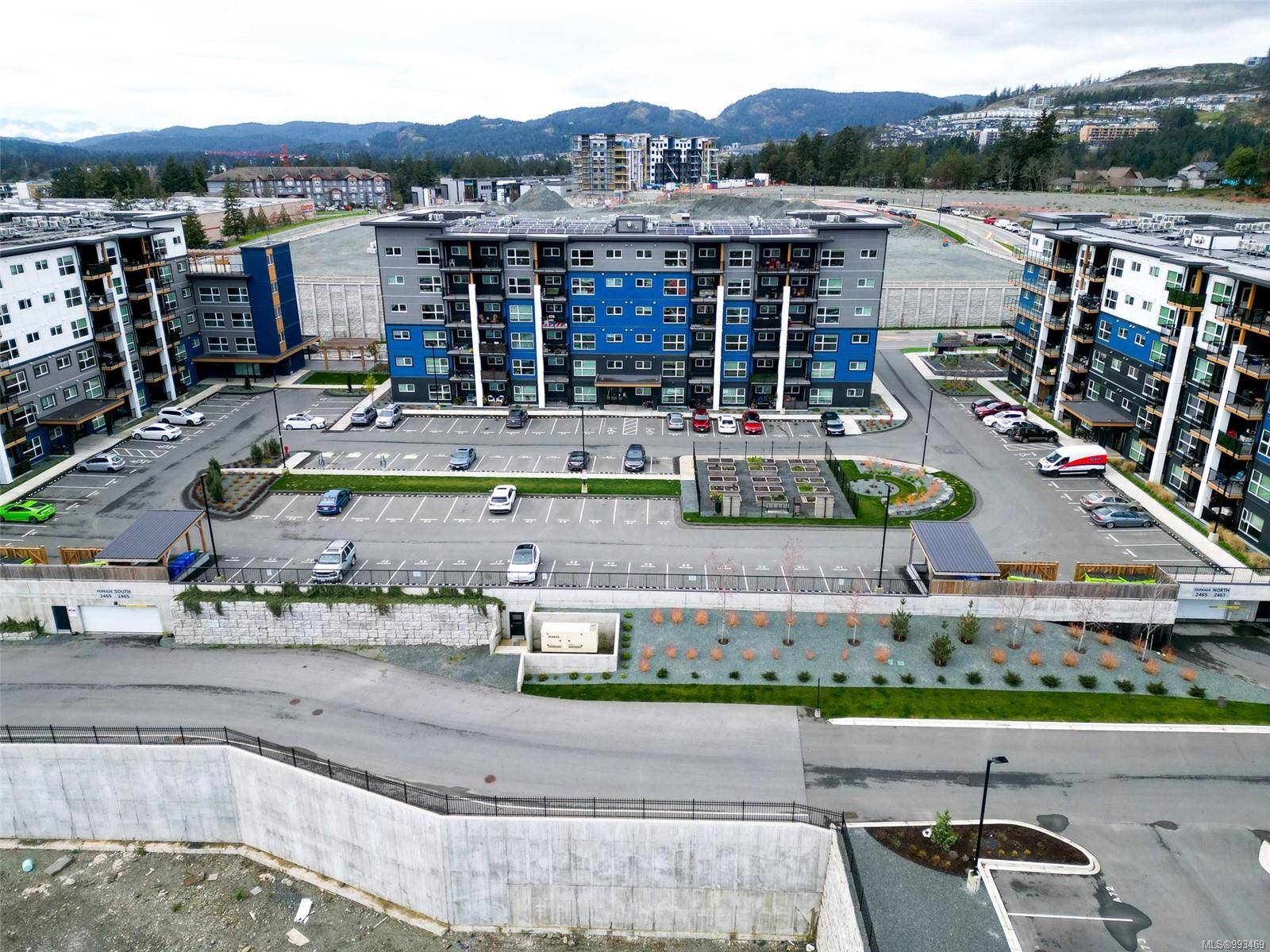 Langford, BC V9B 6M6,2465 Gateway Rd #208