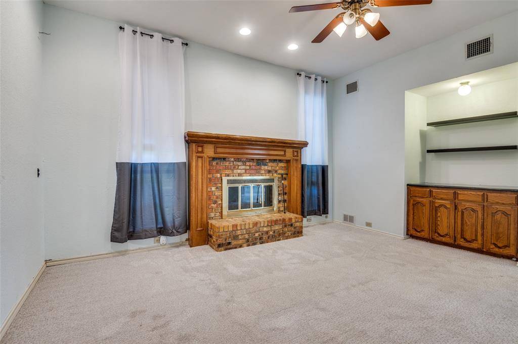 Carrollton, TX 75007,1222 Sycamore Drive