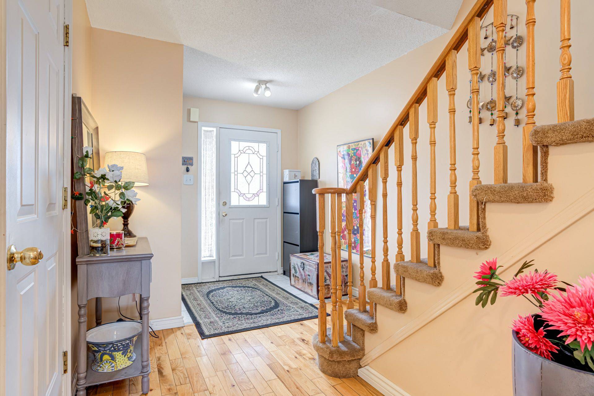 Brampton, ON L7A 1G5,200 Cresthaven RD #2