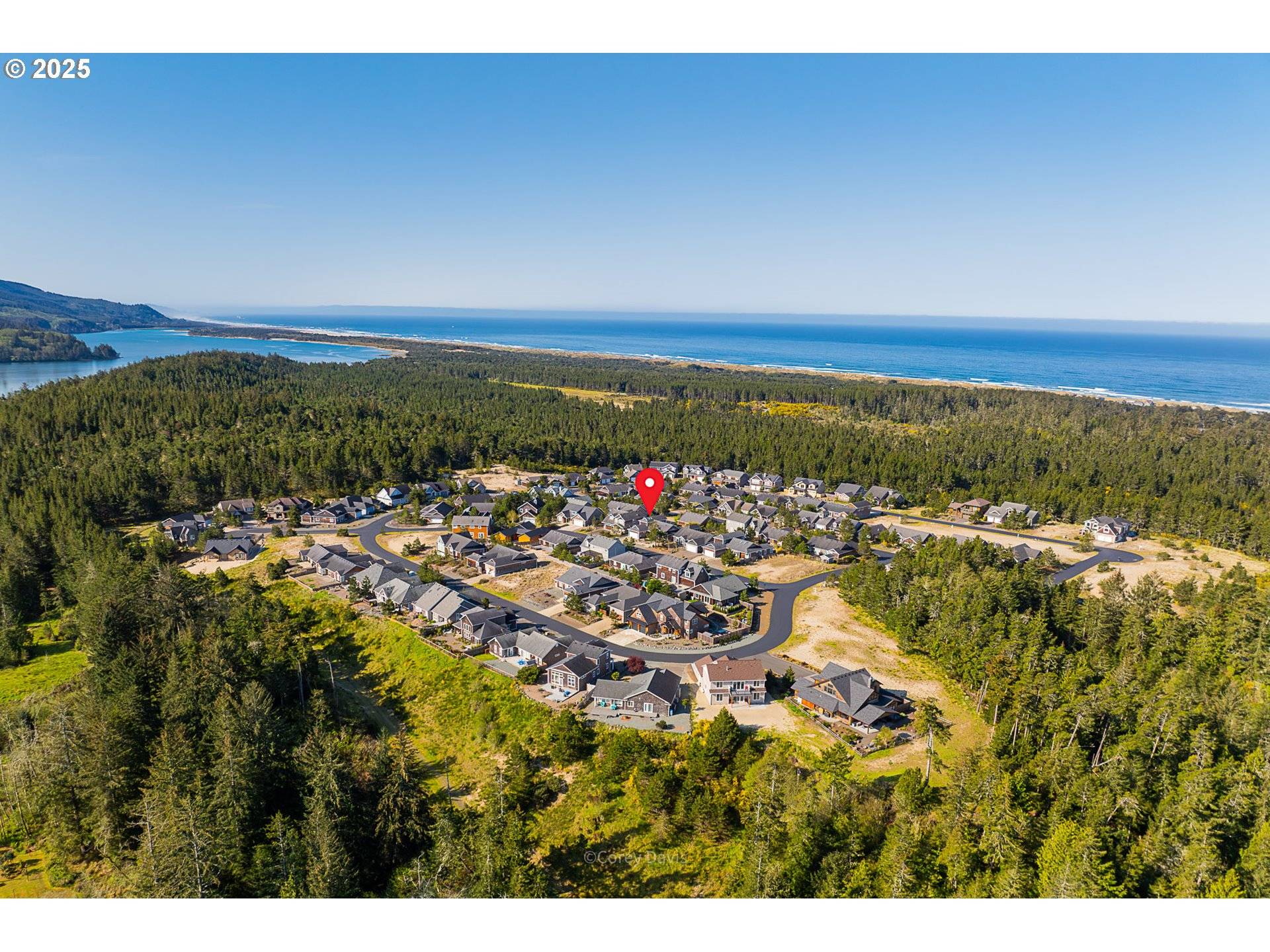 Manzanita, OR 97130,9940 SHORE PINE LN