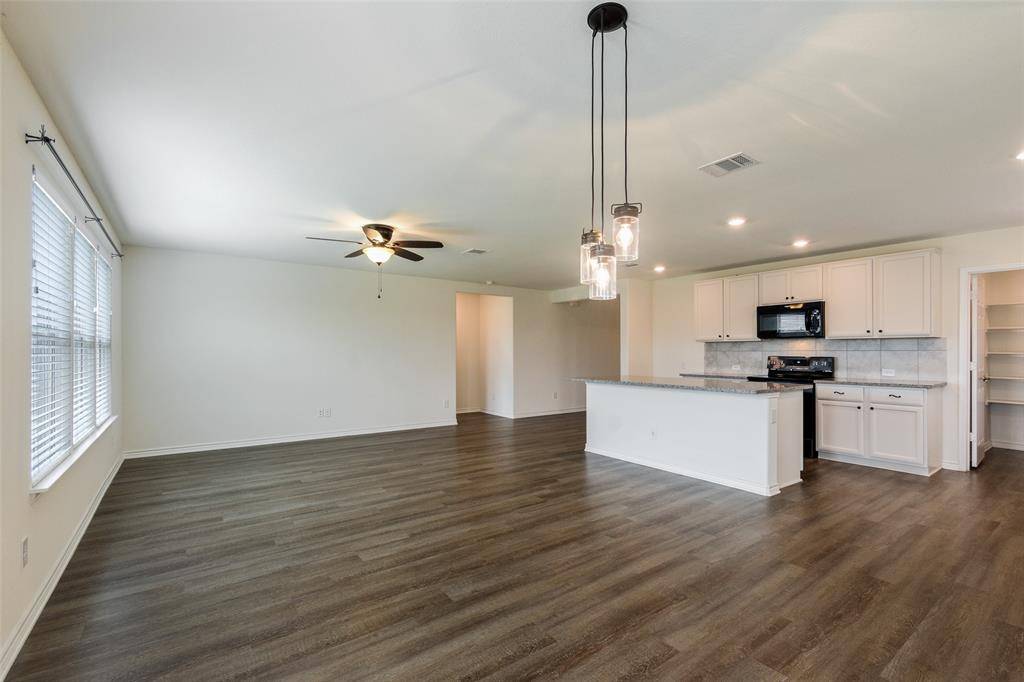 Aubrey, TX 76227,2621 Wayne Avenue