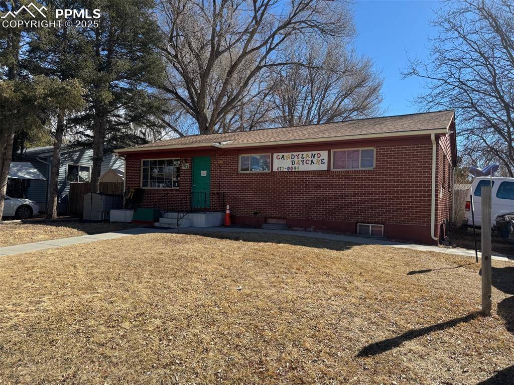 Colorado Springs, CO 80907,3129 Larkspur DR