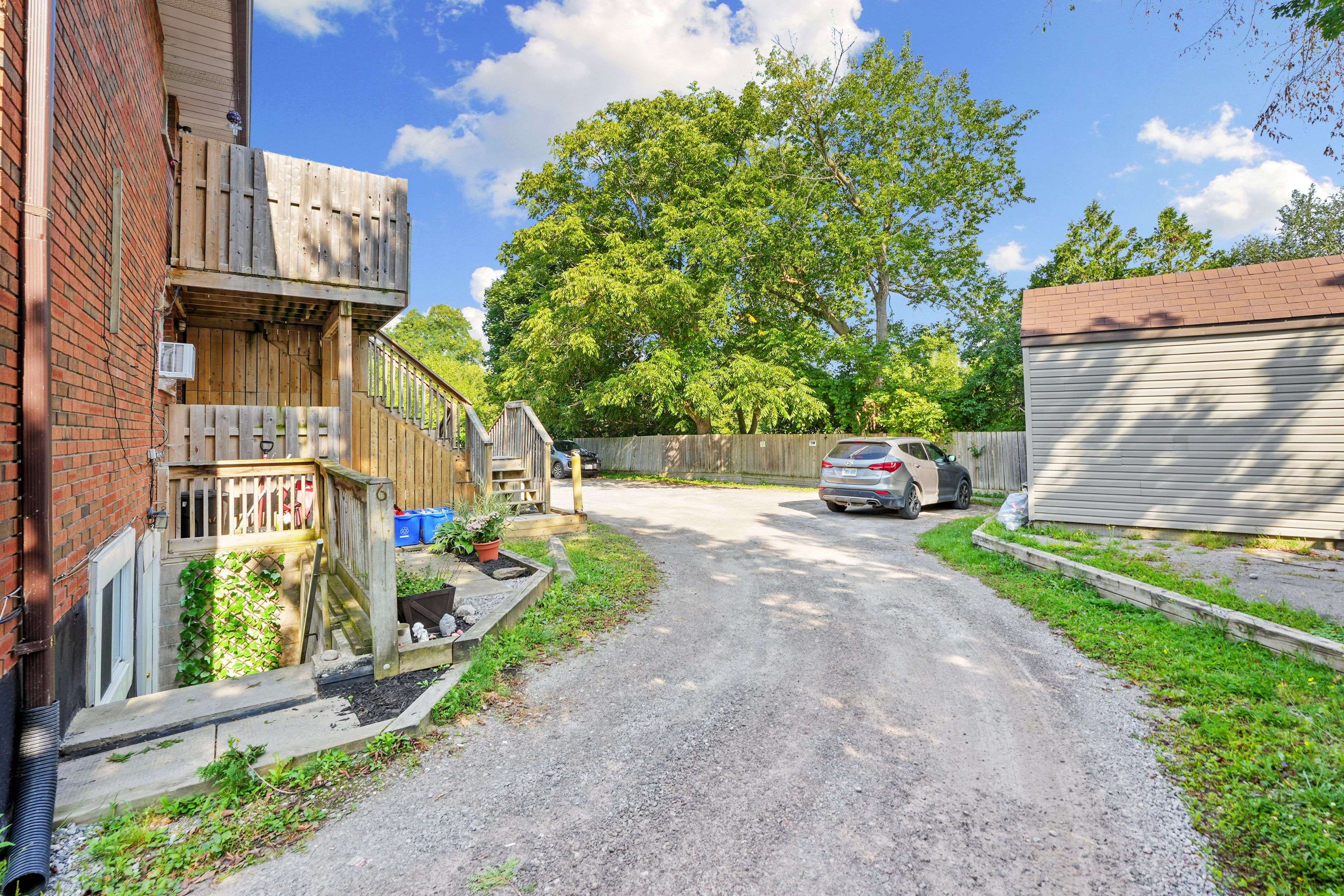Peterborough East, ON K9H 1R6,170 Dunlop ST