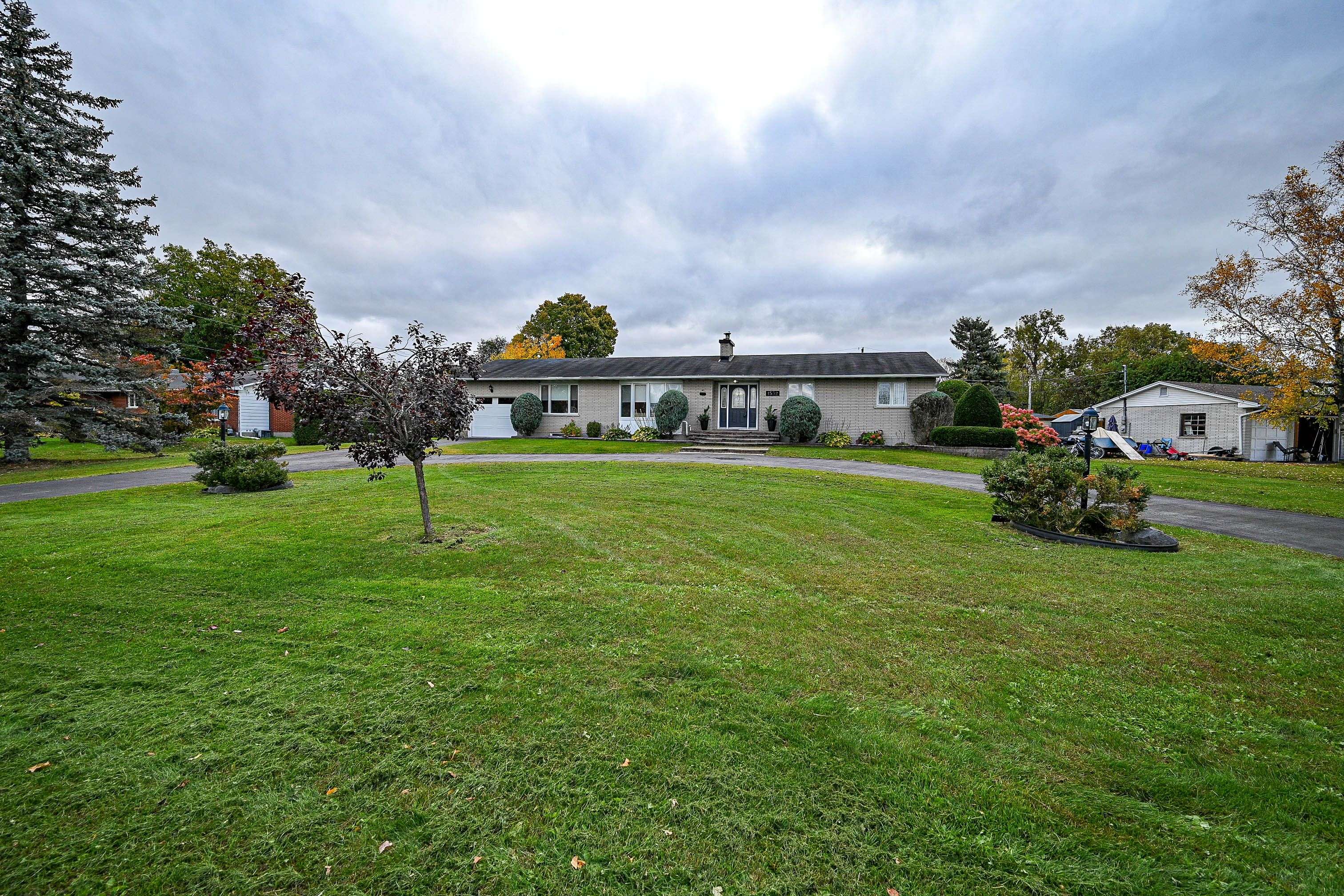 Orleans - Cumberland And Area, ON K4C 1A7,1532 BELLA VISTA DR