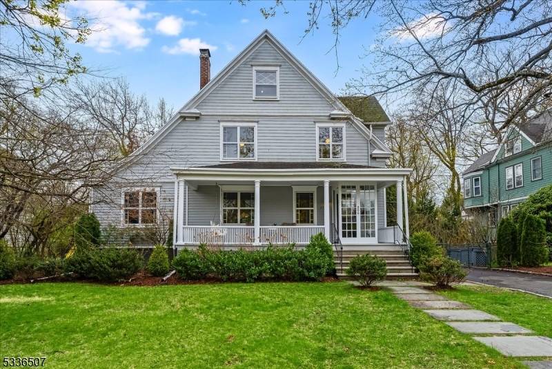 Montclair Twp., NJ 07043,206 Inwood Ave