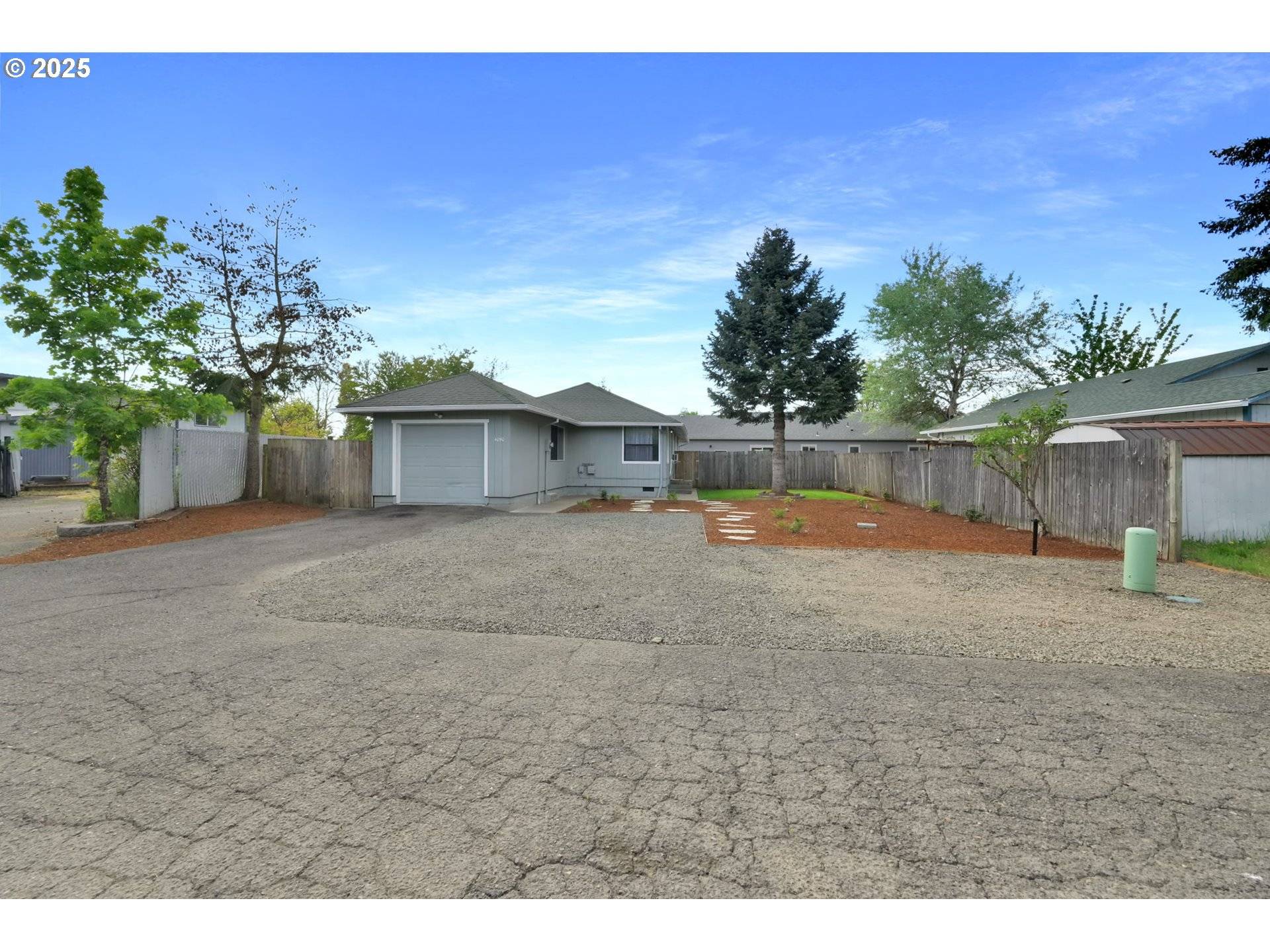 Eugene, OR 97402,4090 BELL AVE