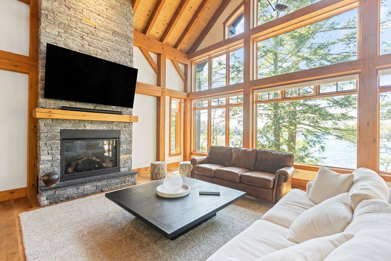 Muskoka Lakes, ON P0B 1J0,1059 Big Joe RD #10