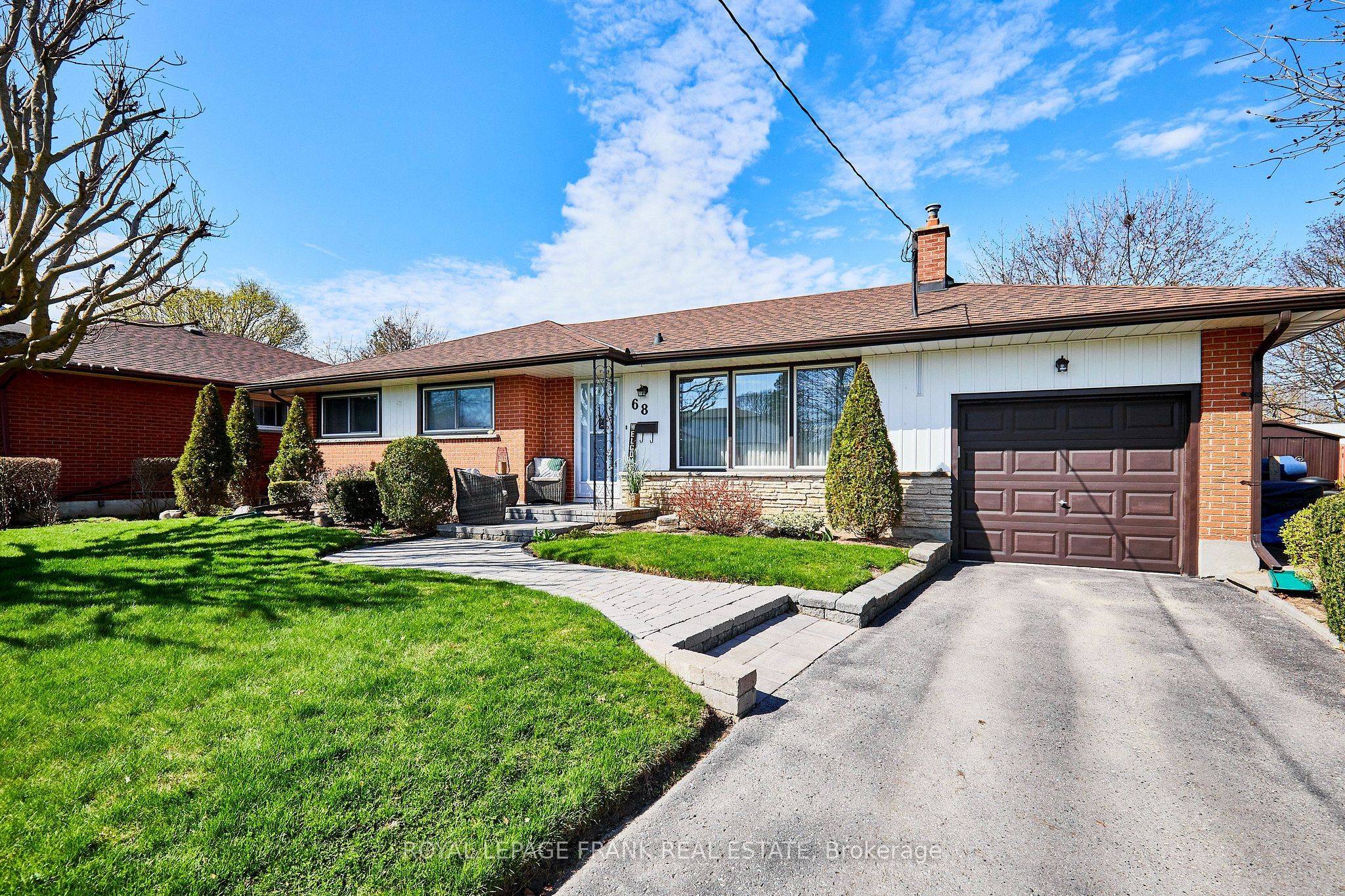 Oshawa, ON L1H 7G3,68 Gatineau ST