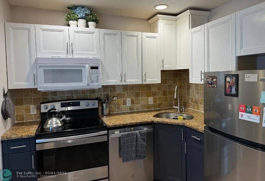 Coral Springs, FL 33065,11789 NW 30th St #203A