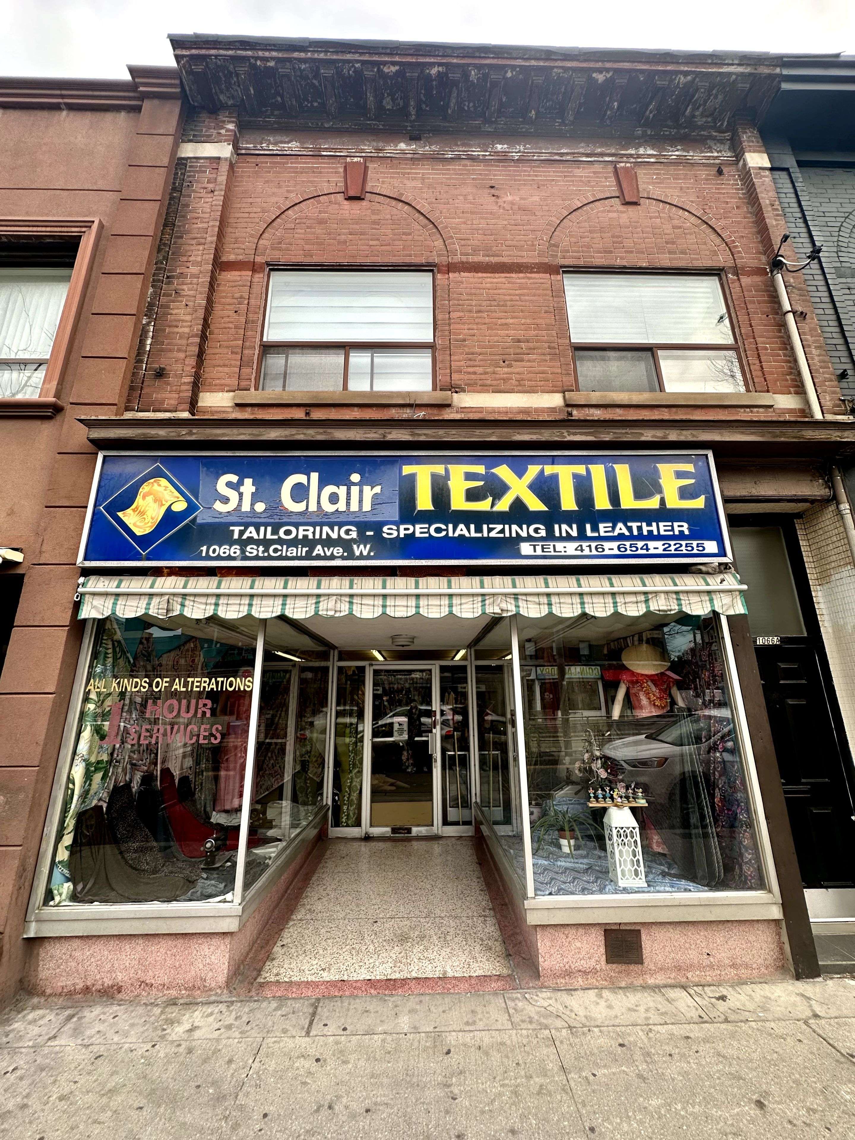Toronto C03, ON M6E 1A5,1066 St Clair AVE W