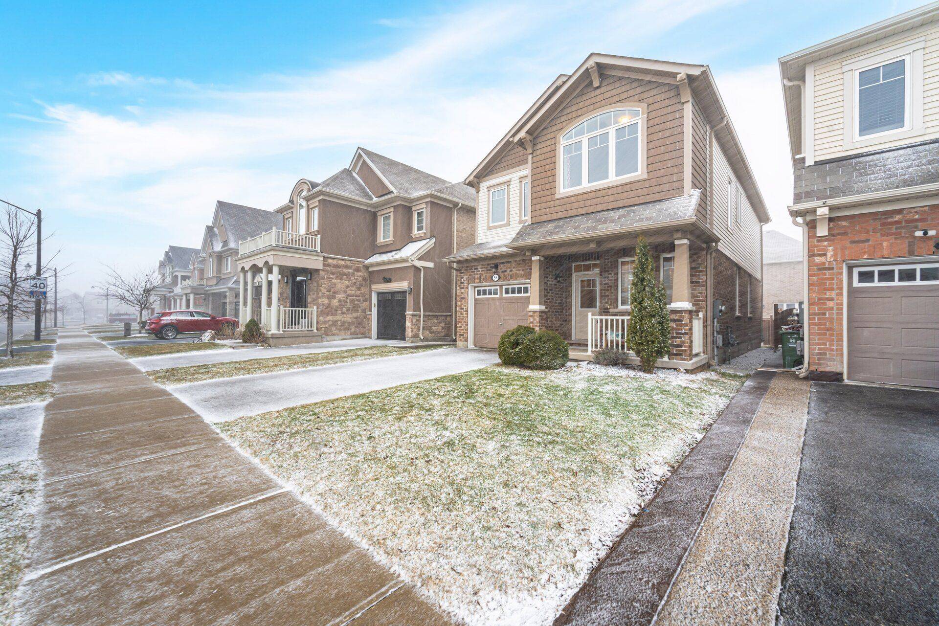 Hamilton, ON L8B 1V1,55 Sipes DR