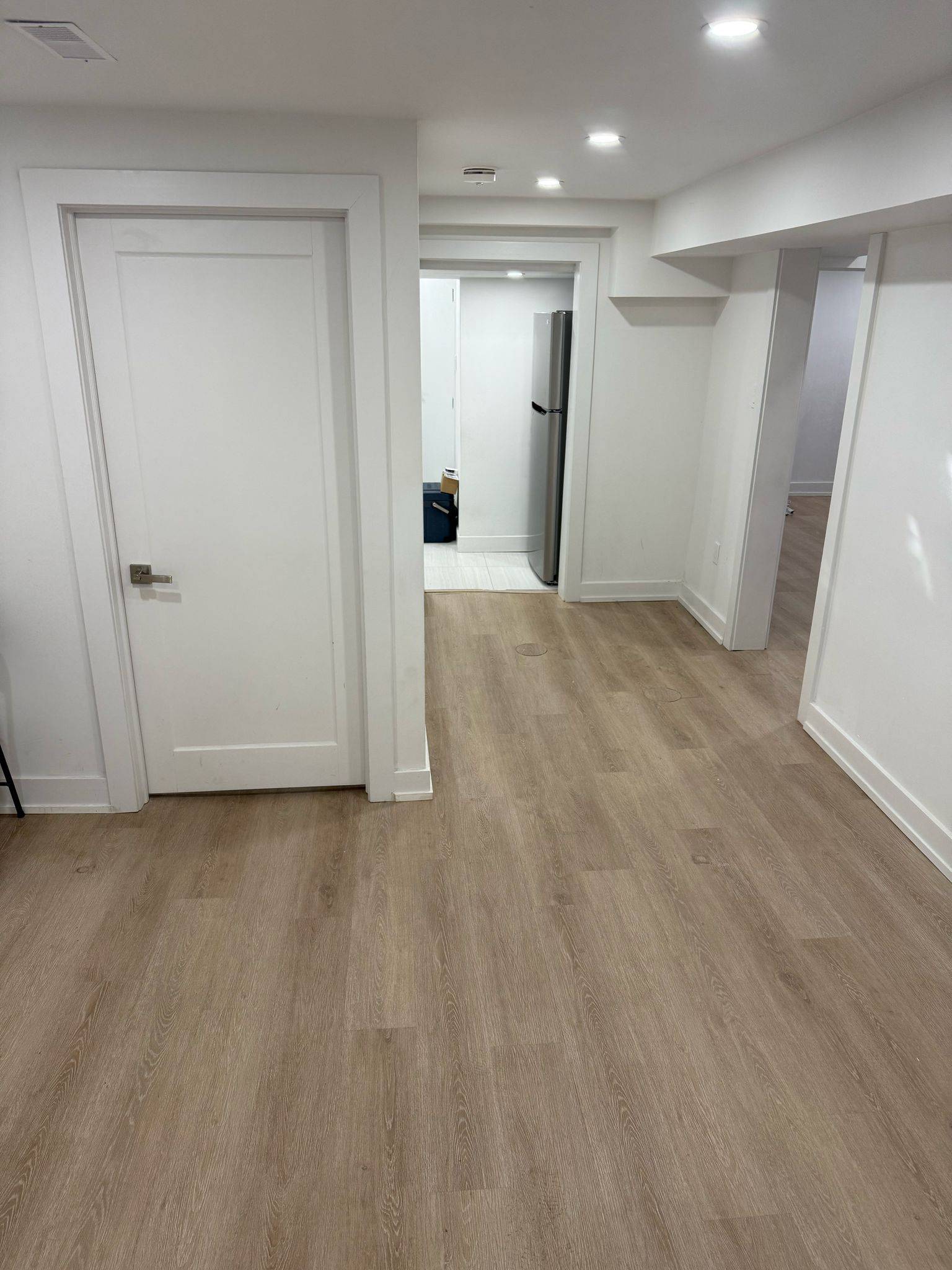 Toronto E07, ON M1S 3R8,102 Terryhill CRES #Basement