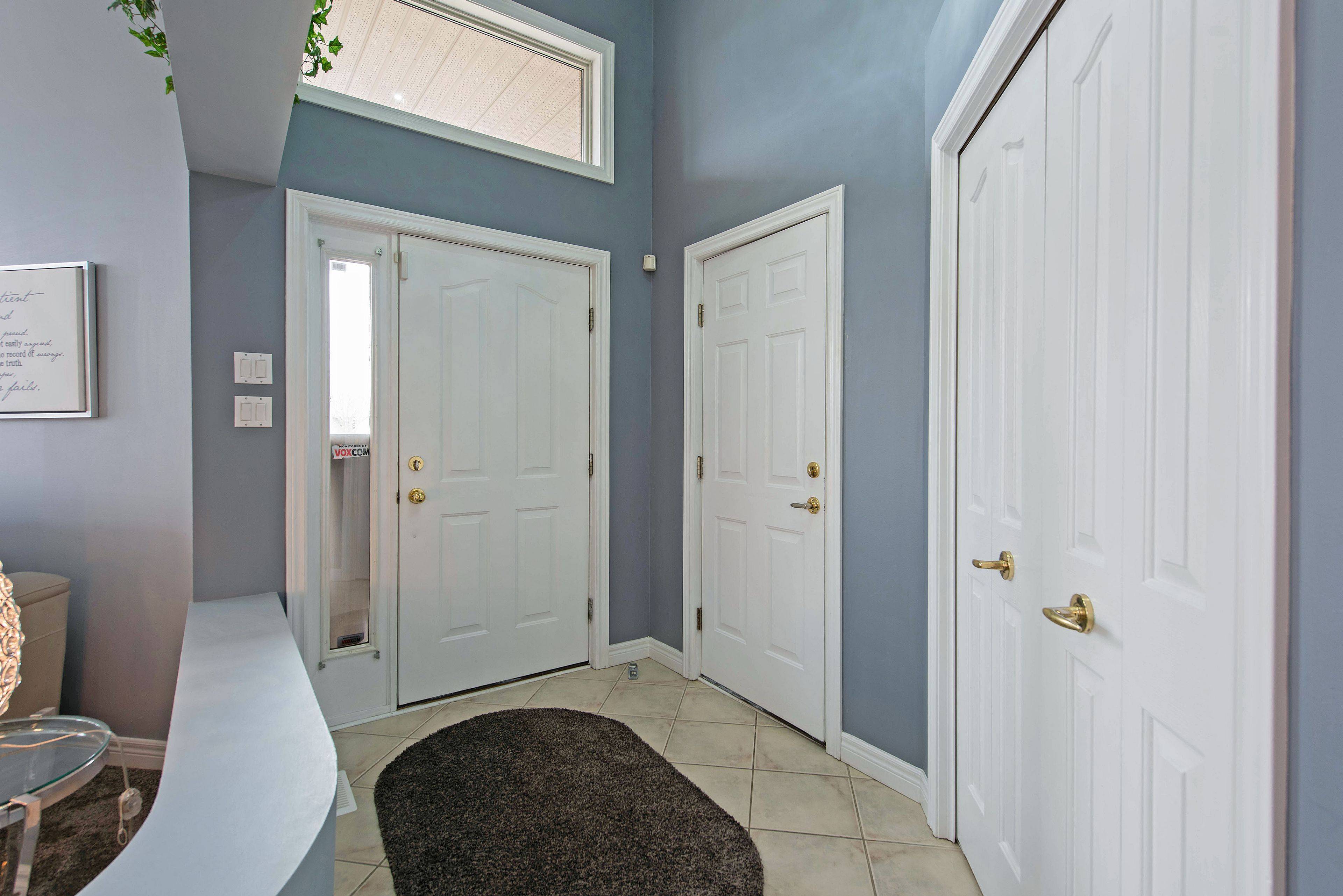St. Thomas, ON N5R 6G8,2 Galbraith CT