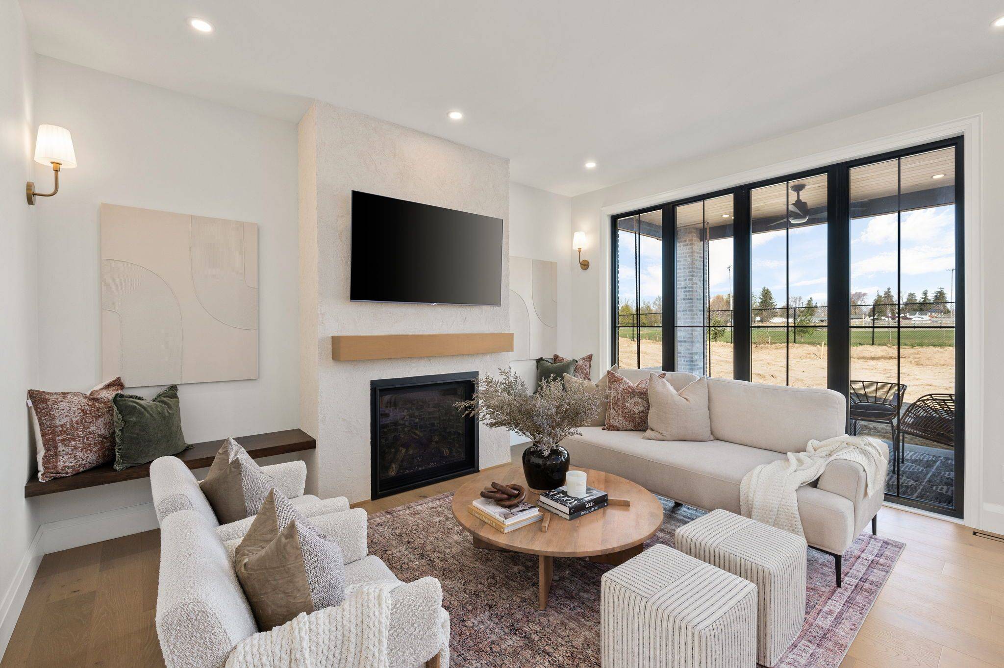 Thames Centre, ON N0M 2P0,208 FOXBOROUGH PL