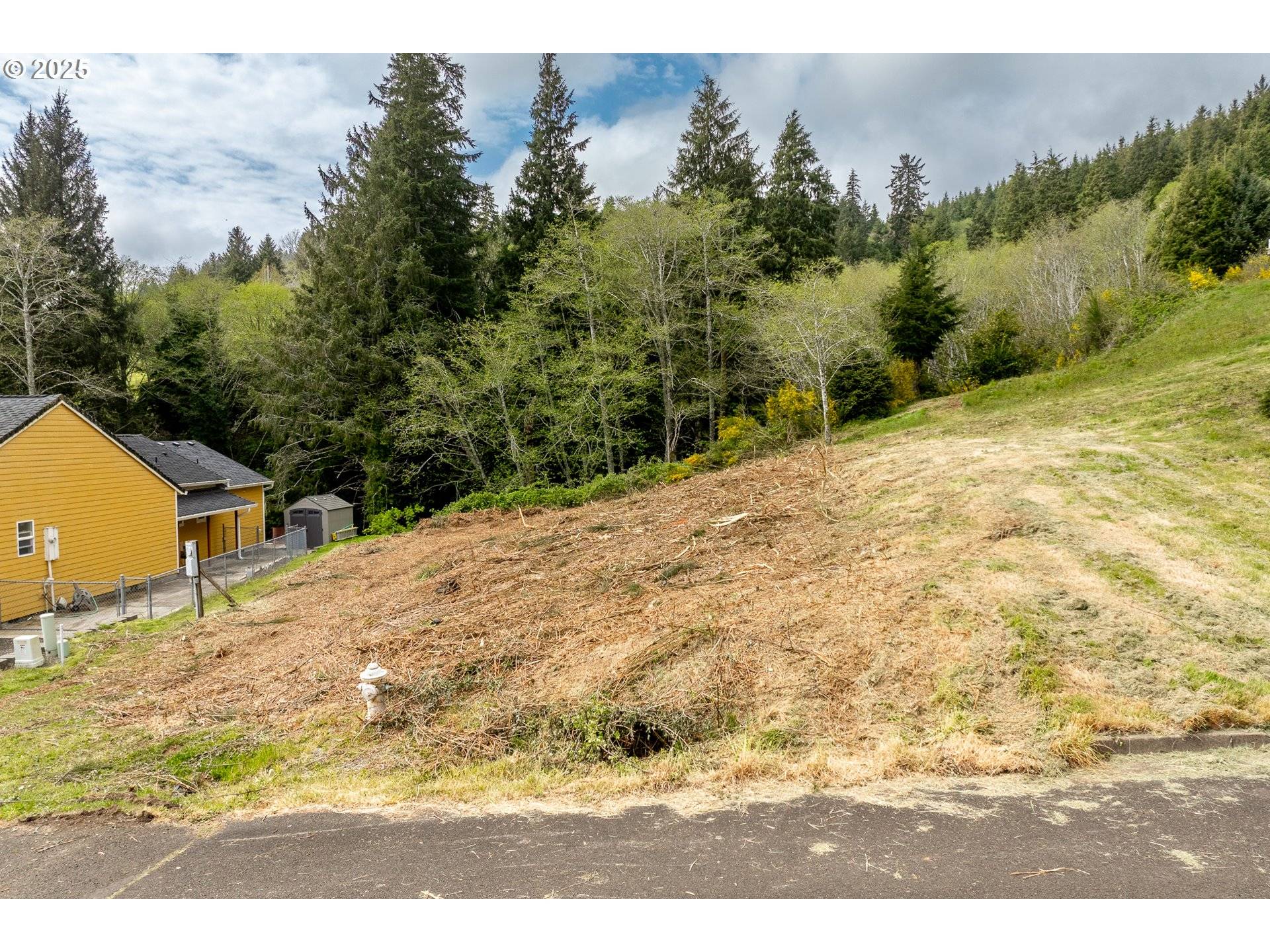 Garibaldi, OR 97118,105 FRANKLIN DR