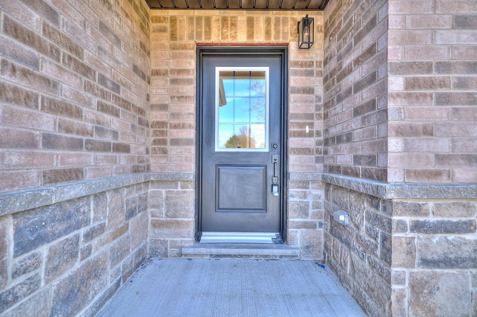 Lincoln, ON L0R 1G0,4124 Fly RD