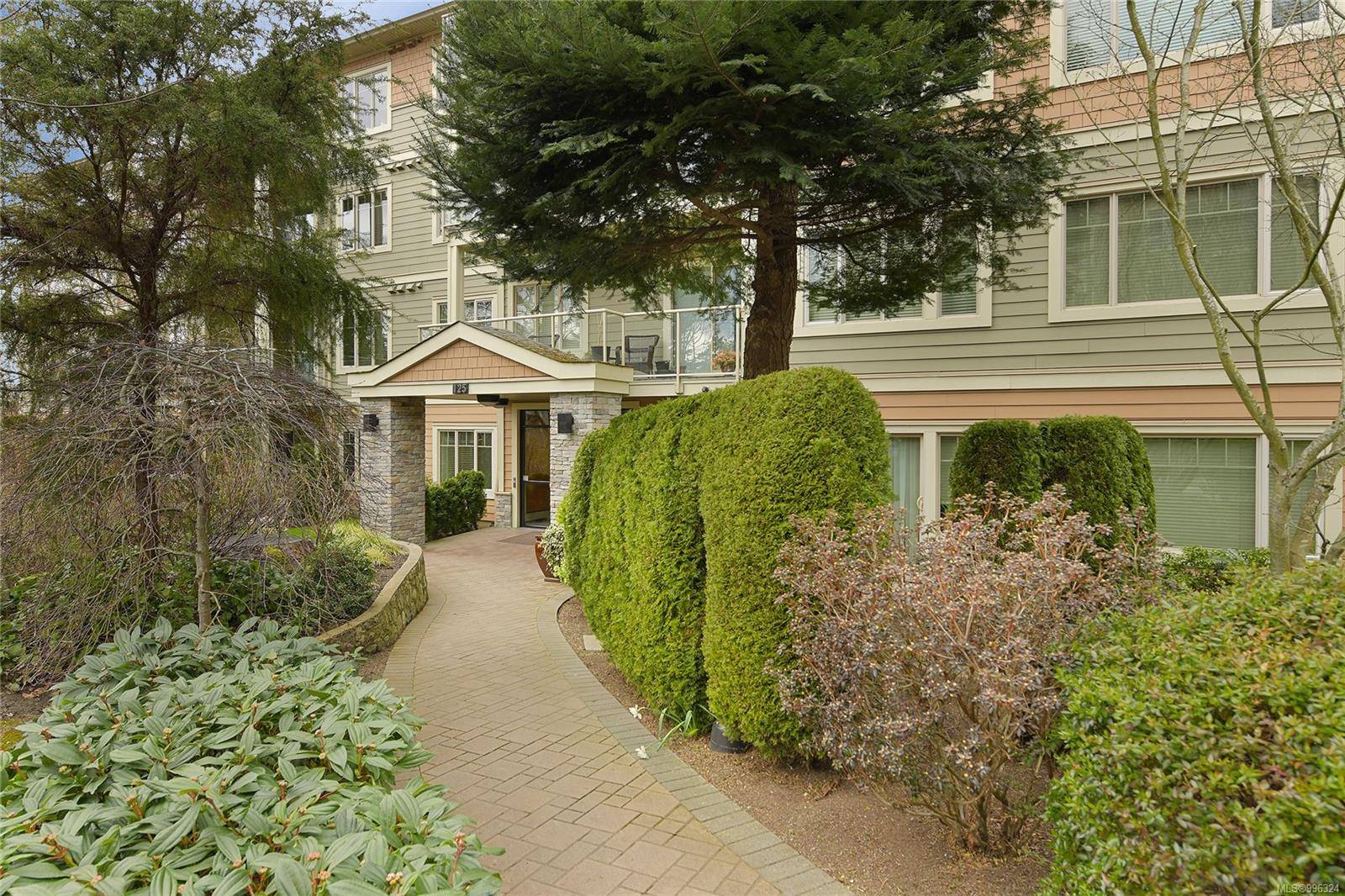 View Royal, BC V9A 7M7,125 Aldersmith Pl #307