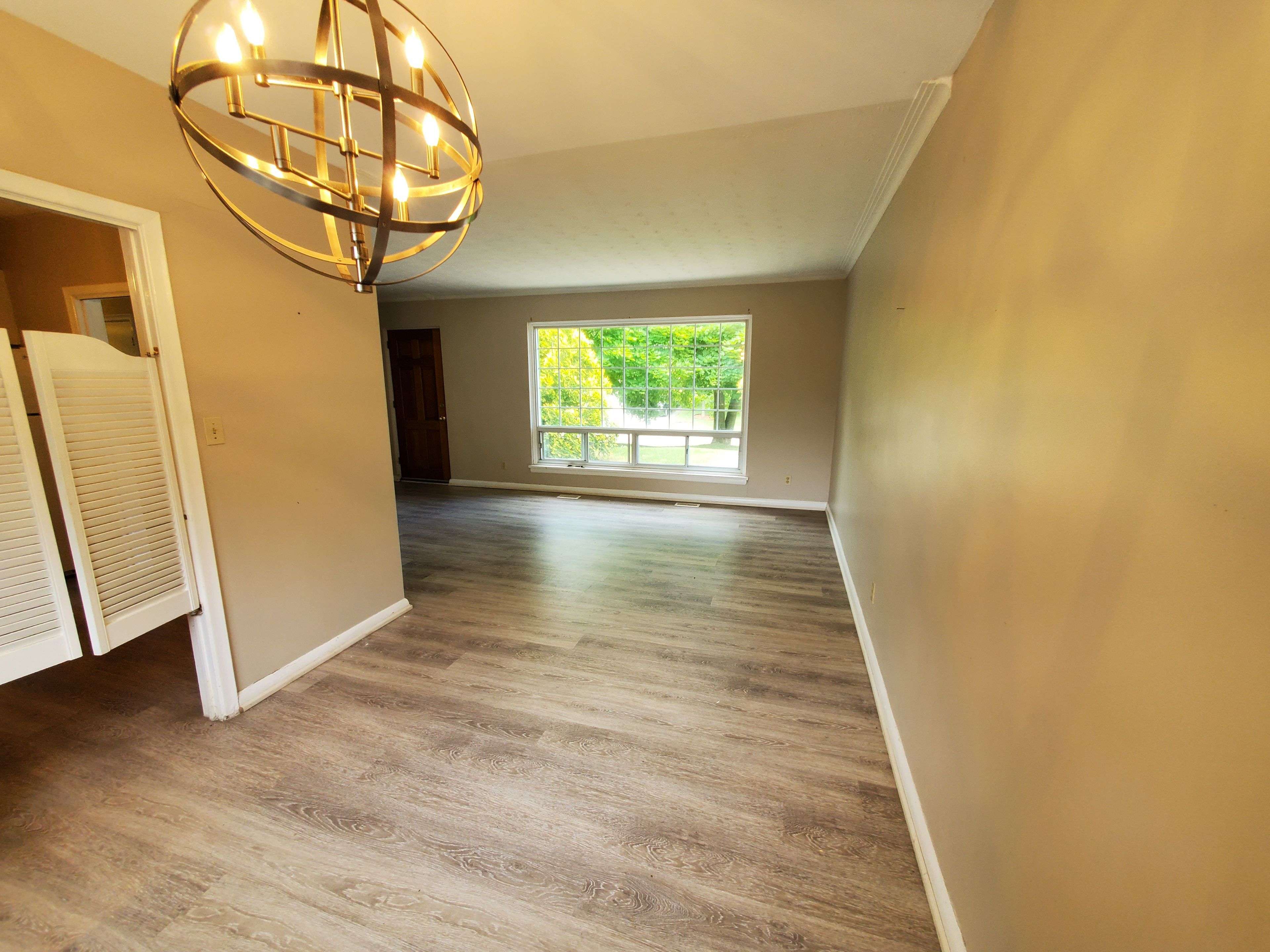 Oakville, ON L6L 2S3,1348 WAVERLY AVE