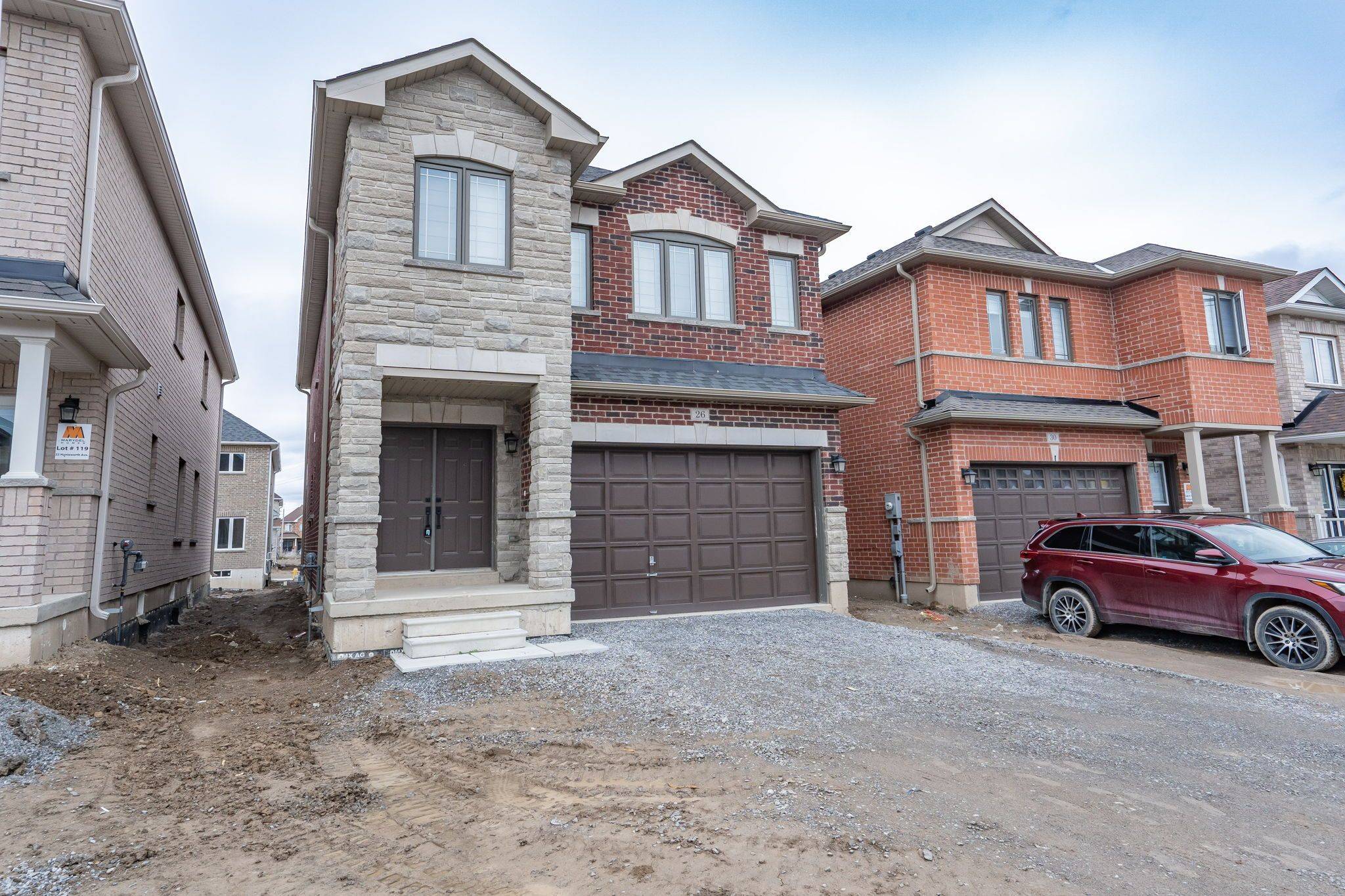 Thorold, ON L2V 5G7,26 Huntsworth AVE