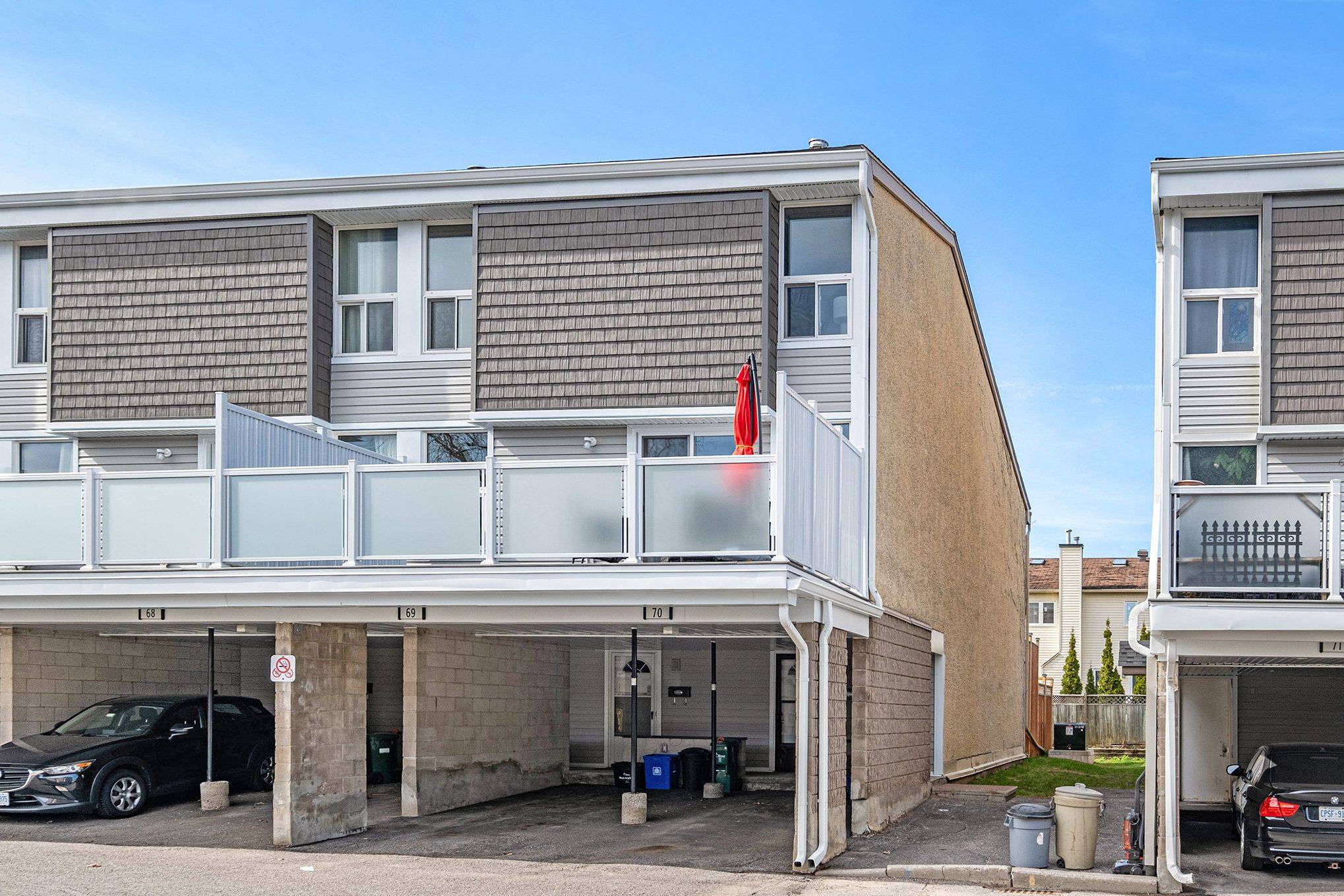 Hunt Club - Windsor Park Village And Area, ON K1V 9N4,3415 Uplands DR #70