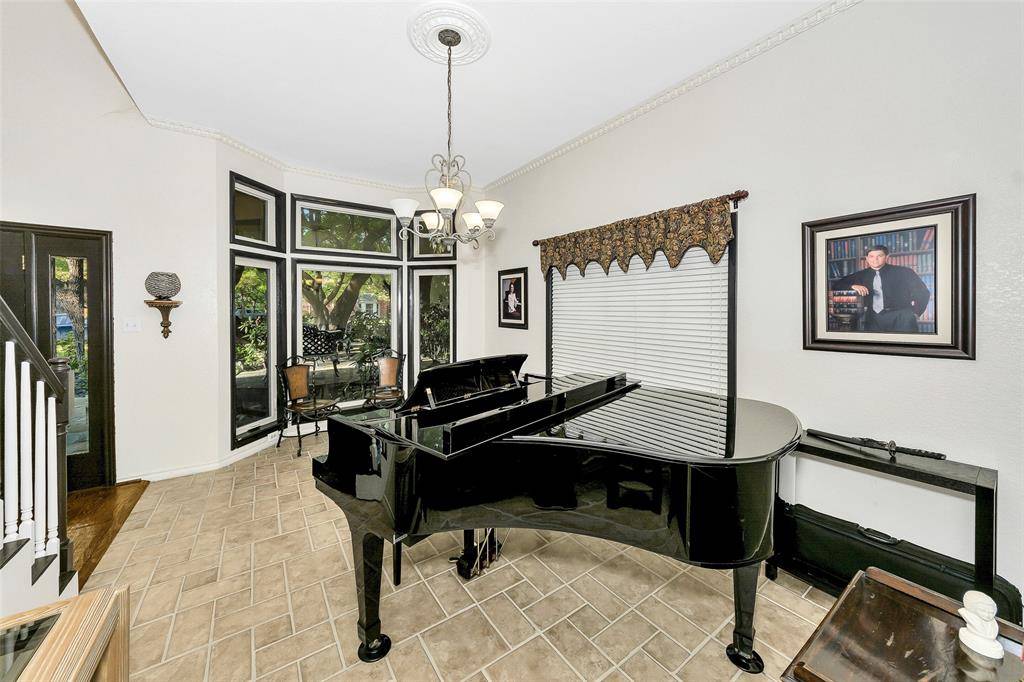 Fort Worth, TX 76179,8 Buccaneer Court