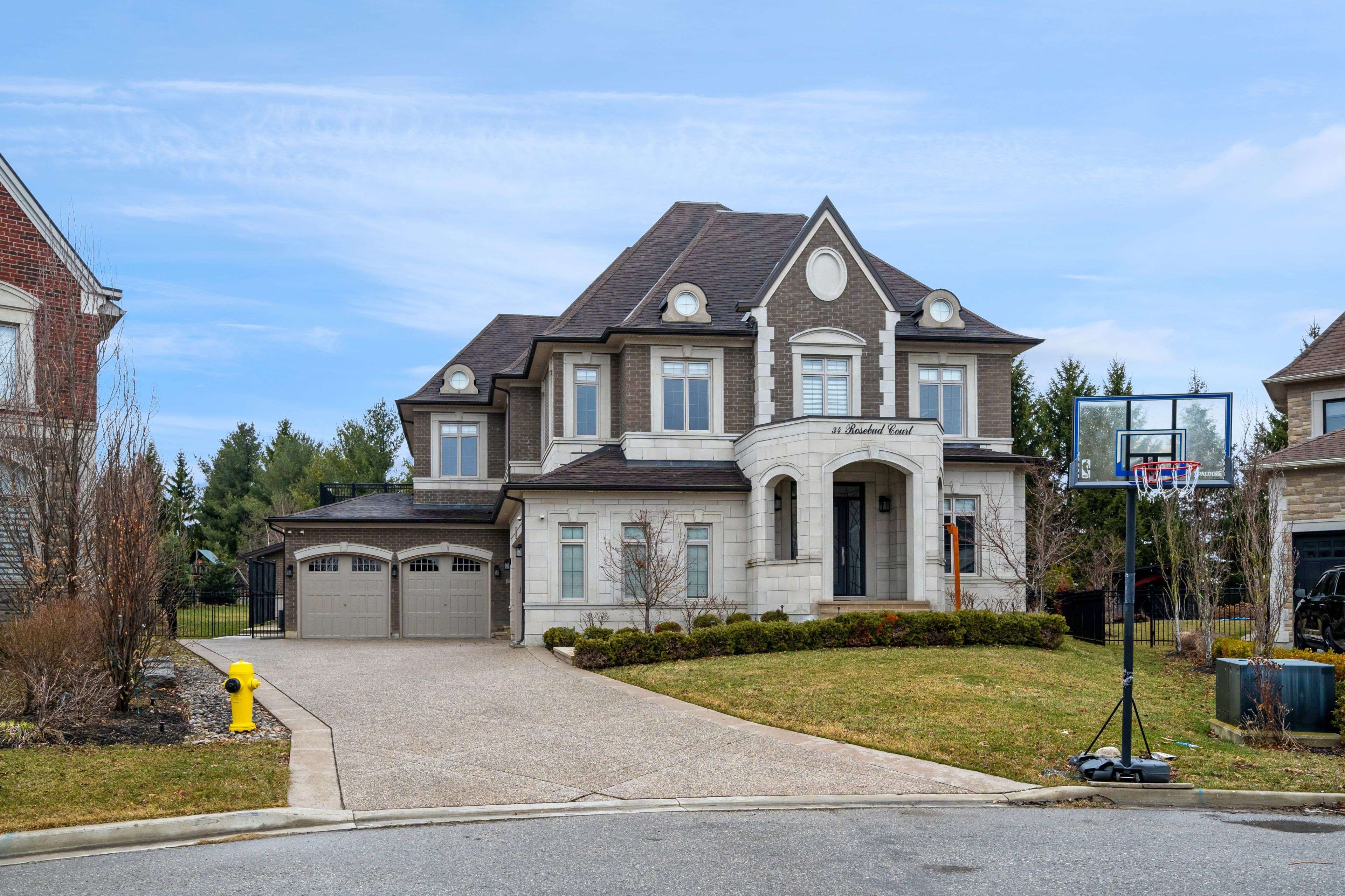 Vaughan, ON L0J 1C0,34 Rosebud CT